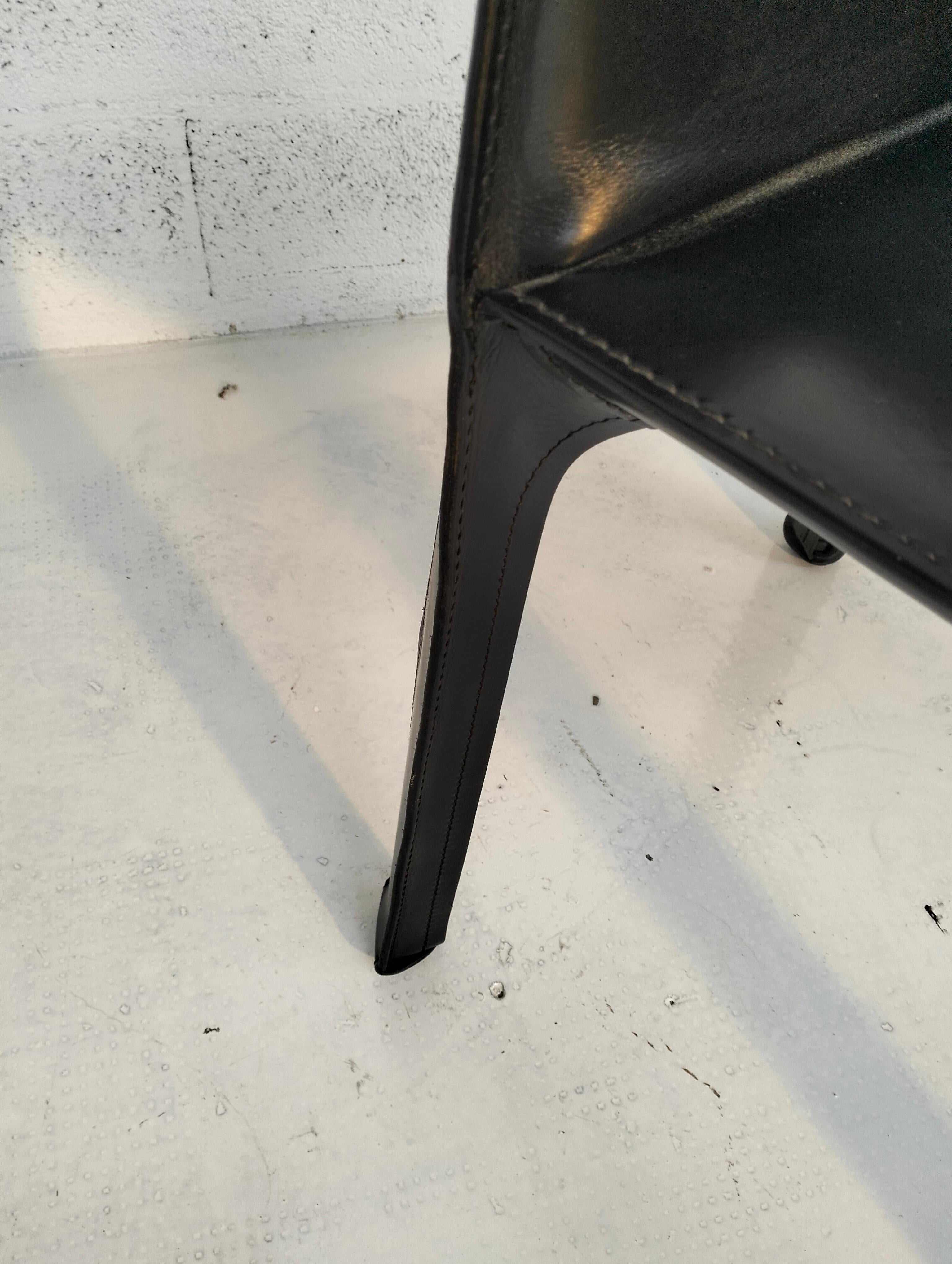 Cab 413 black leather armchair by Mario Bellini for Cassina, Italy, 70's 7
