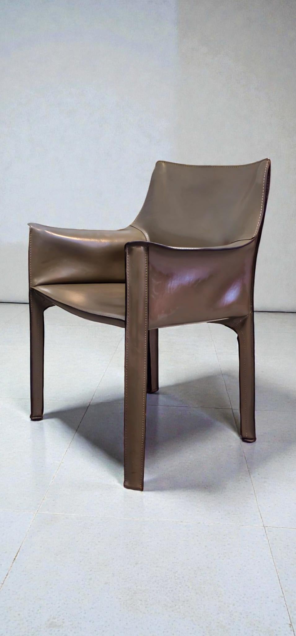 Cab 413 Set of Six Armchairs in Multicolor Leather by Mario Bellini for Cassina en venta 7