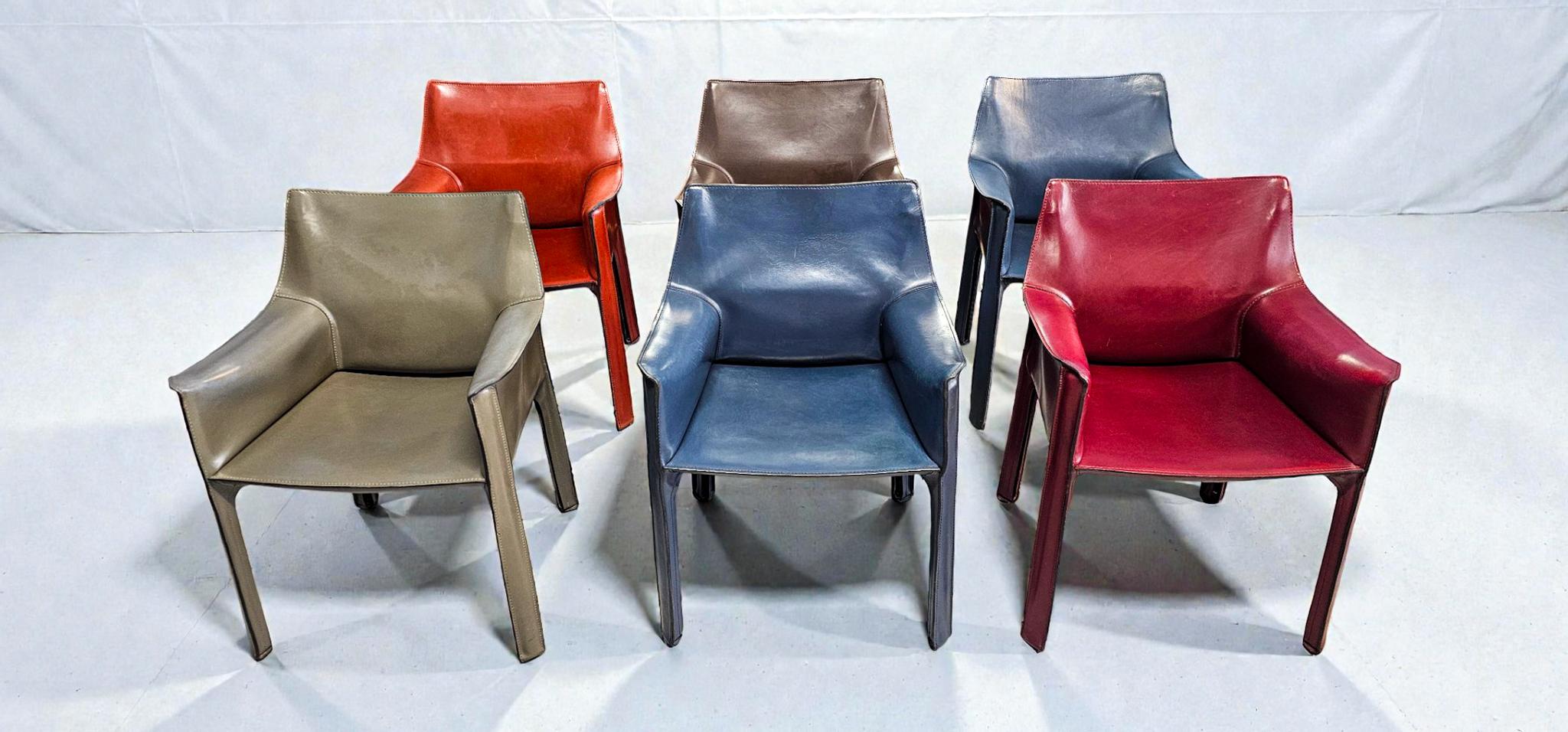 Aquí tienes la impresionante colección de sillones Cab 413 de Mario Bellini para Cassina.

El Cab 413 es un icono del diseño italiano, presentado originalmente en 1977. El 413 es el progenitor de la familia de asientos, donde Bellini nos conduce a