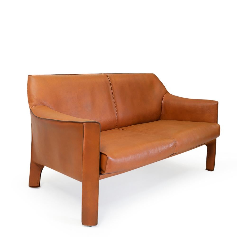 Italian Vintage Cab 415 Sofa by Mario Bellini for Cassina, 1980s

A Cab 415 sofa in brown leather by Mario Bellini for Cassina.

Very comfortable sofa built up with a tubular steel frame over which foam and thick saddle leather is fitted. The