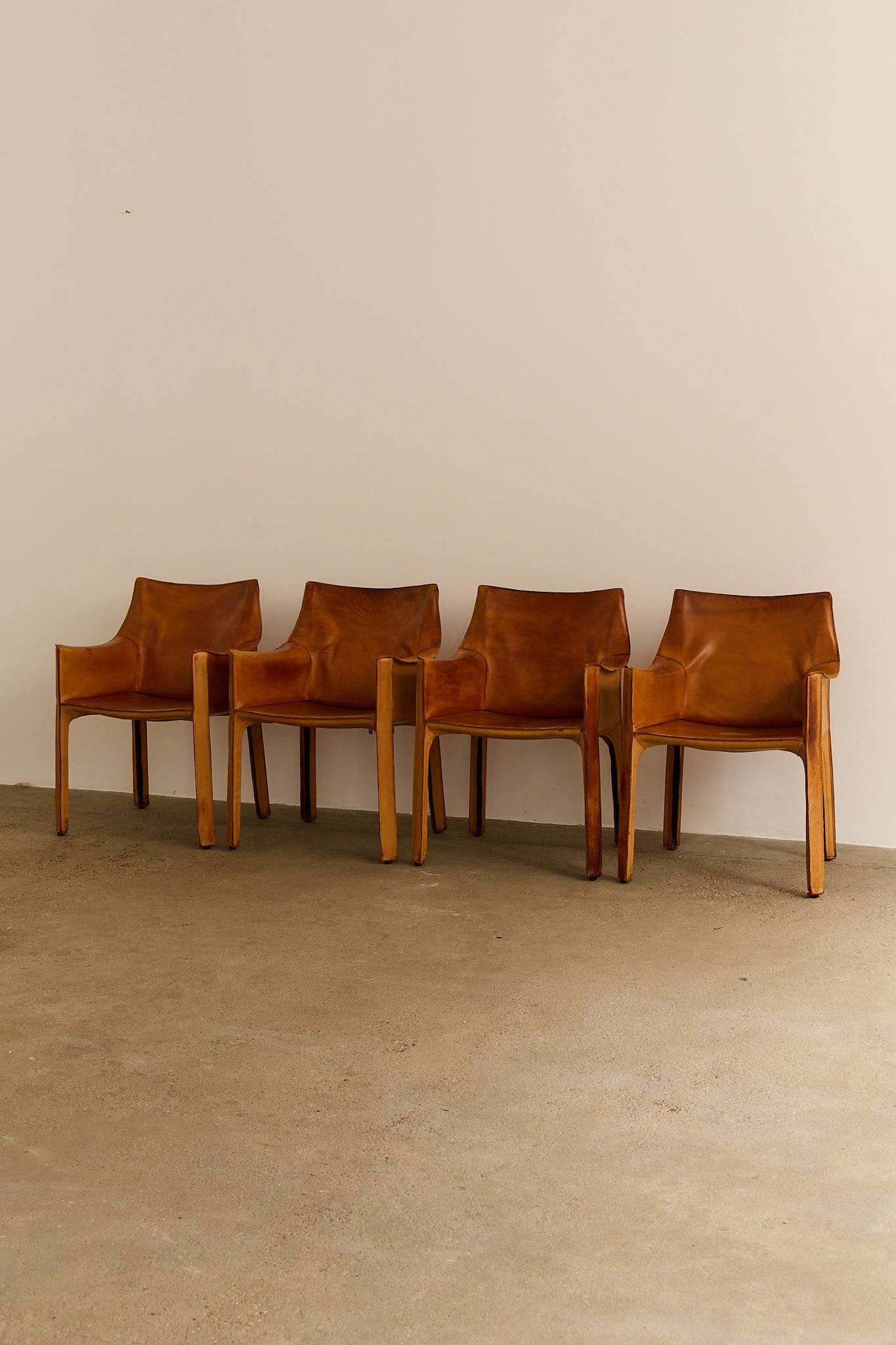 Kabinenstühle von Mario Bellini für Cassina (Moderne) im Angebot