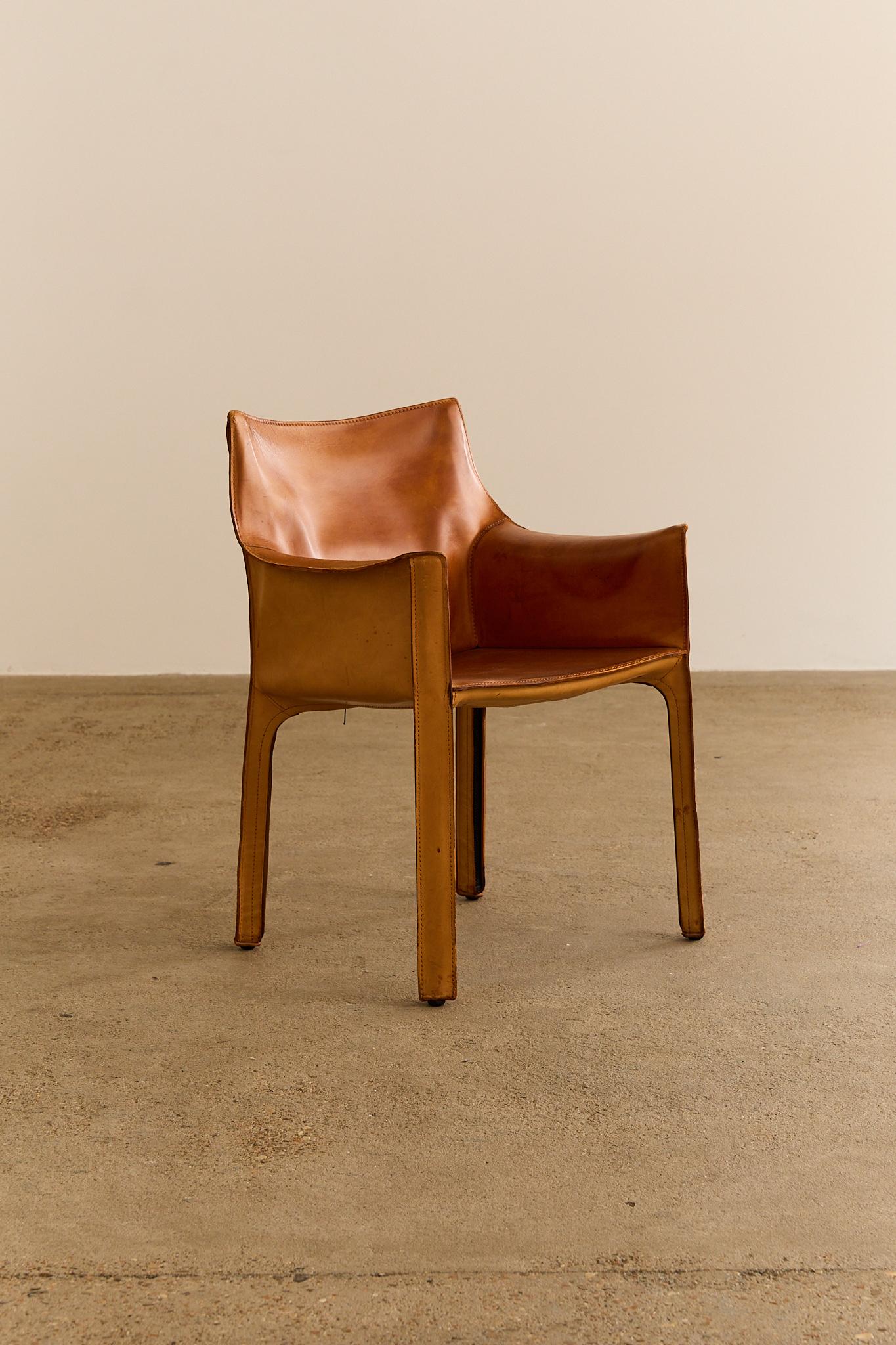Kabinenstühle von Mario Bellini für Cassina (Stahl) im Angebot