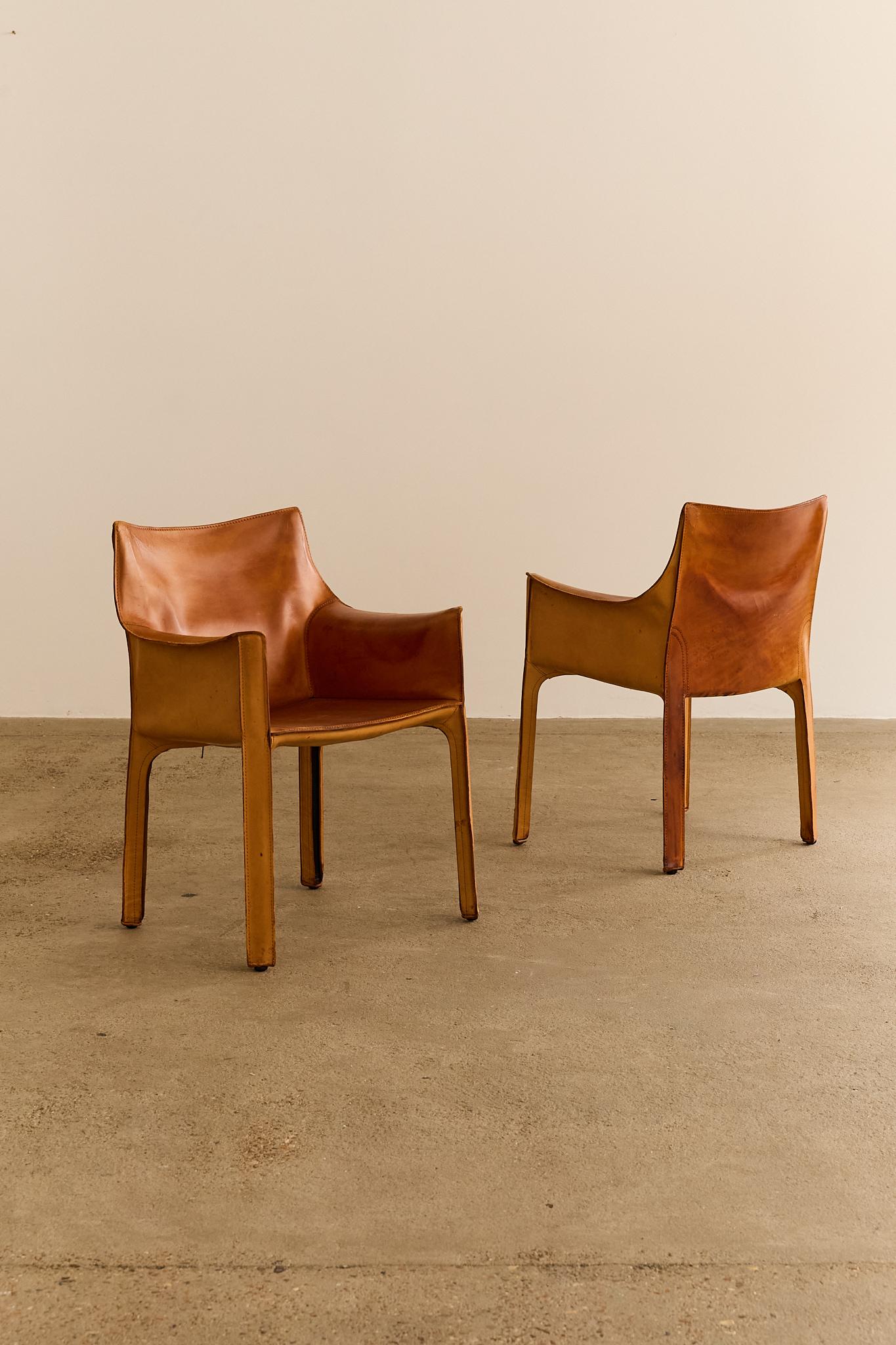 Kabinenstühle von Mario Bellini für Cassina im Angebot 2