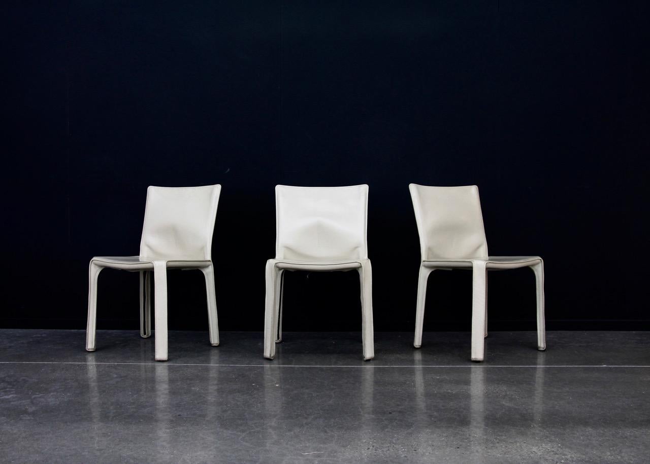 Post-Modern CAB Chairs by Mario Bellini for Cassina in Ivory White Leather