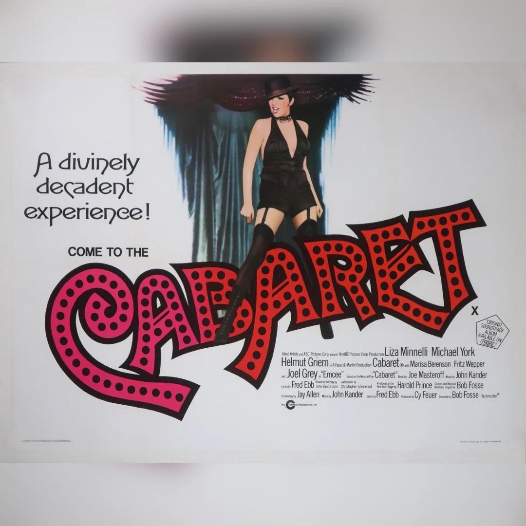 Kabarett (1972)
Original British Quad (30 X 40 Zoll)

Bob Fosses mit mehreren Oscars ausgezeichneter Klassiker war viel mehr als ein Musical über den frühen Aufstieg der Nazis in Berlin. Dies ist die erste Veröffentlichung im Vereinigten Königreich