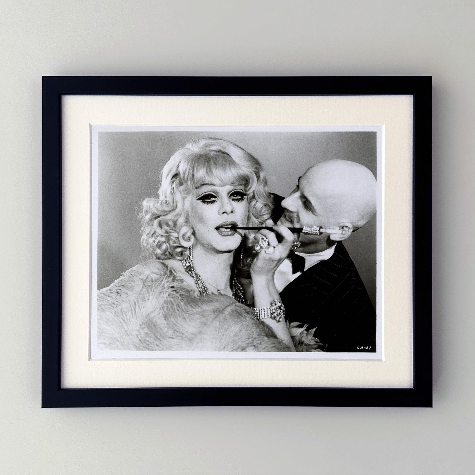  Fotogramma pubblicitario originale 8x10 pollici per Cabaret (1972). 

Le foto pubblicitarie (film/produzione) sono state create per aiutare gli studios a promuovere i loro nuovi film. Le foto sono state incluse nelle cartelle stampa, sono state