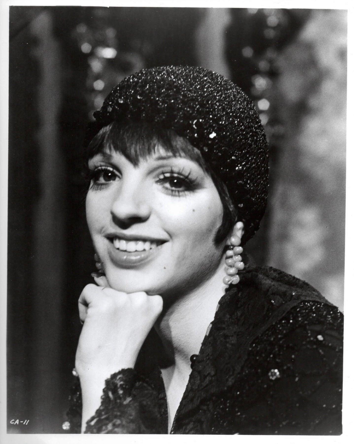 Cabaret 1972 Pubblicità stampa Film Ancora incorniciato In condizioni ottime in vendita a Bath, Somerset