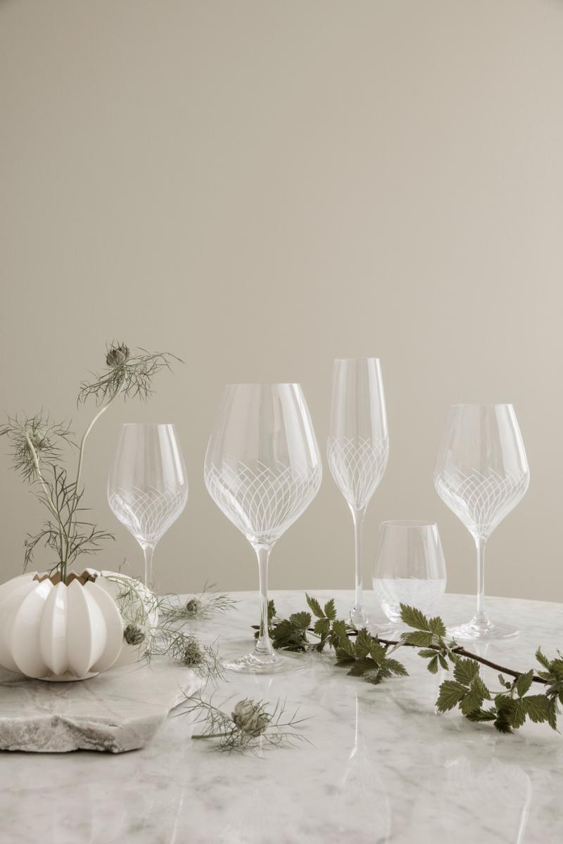 Cabernet Lines White Wine Glass, Clear, 12.2 Oz, 2 Pcs For Sale 1