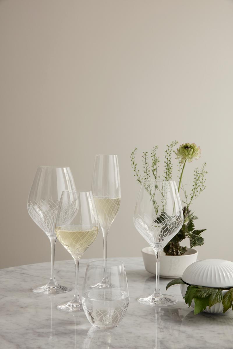 Cabernet Lines White Wine Glass, Clear, 12.2 Oz, 2 Pcs For Sale 4