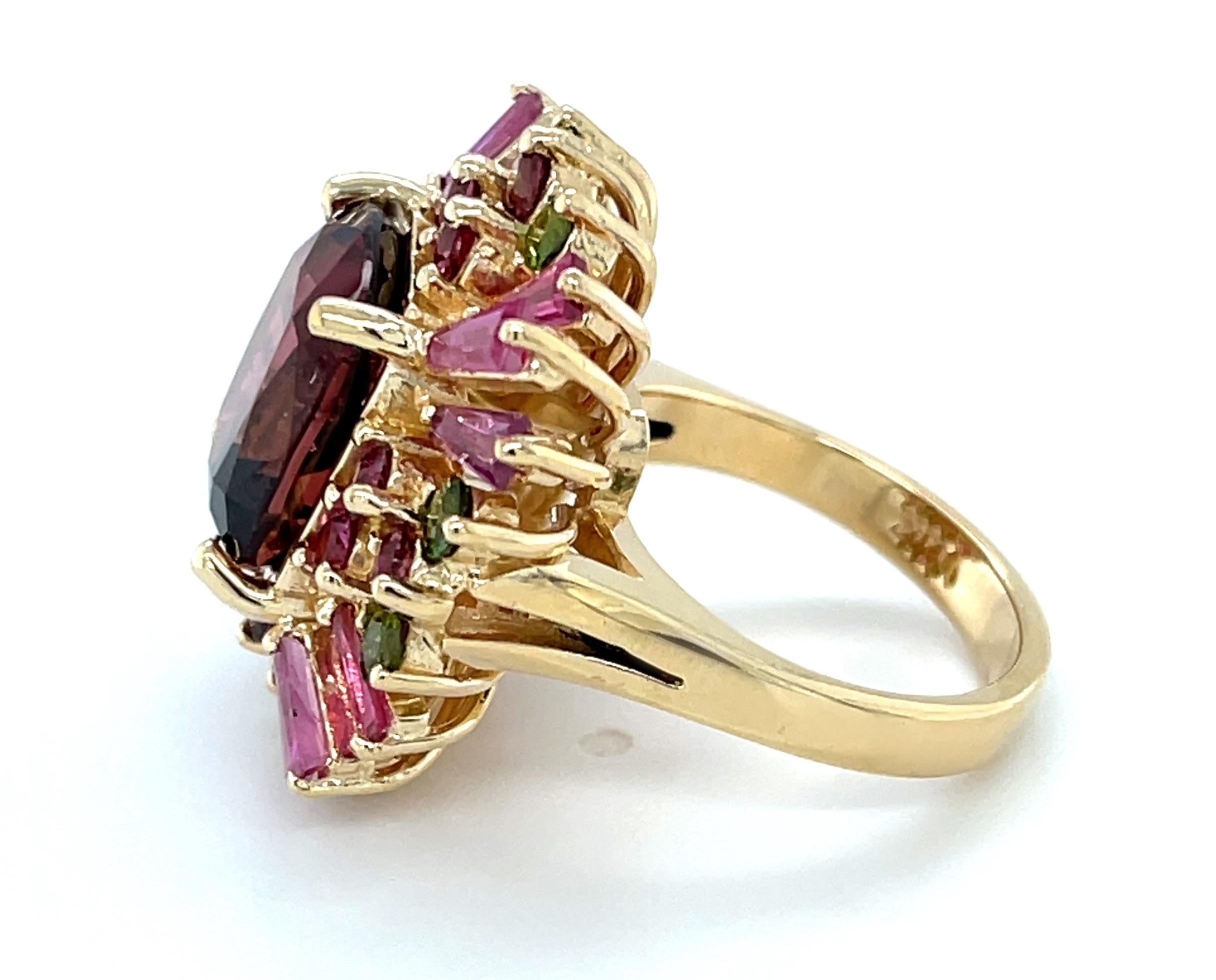 Cabernet Tourmaline, Ruby, Pink and Green Tourmaline Cocktail Ring in 14k Gold  In New Condition For Sale In Los Angeles, CA