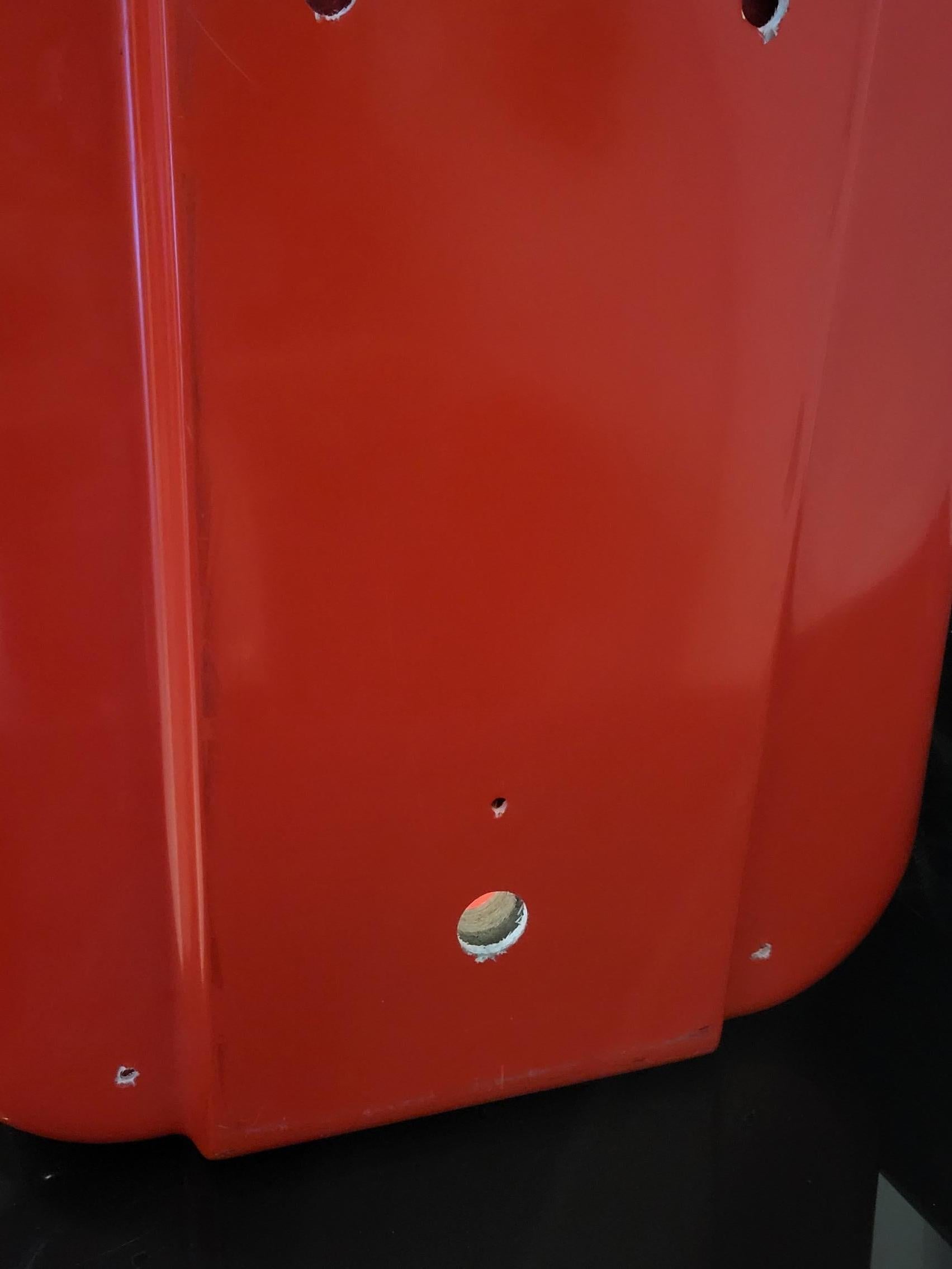 Cabine téléphonique insonorisé PIL en plastique rouge Francaise 1980 For Sale 2