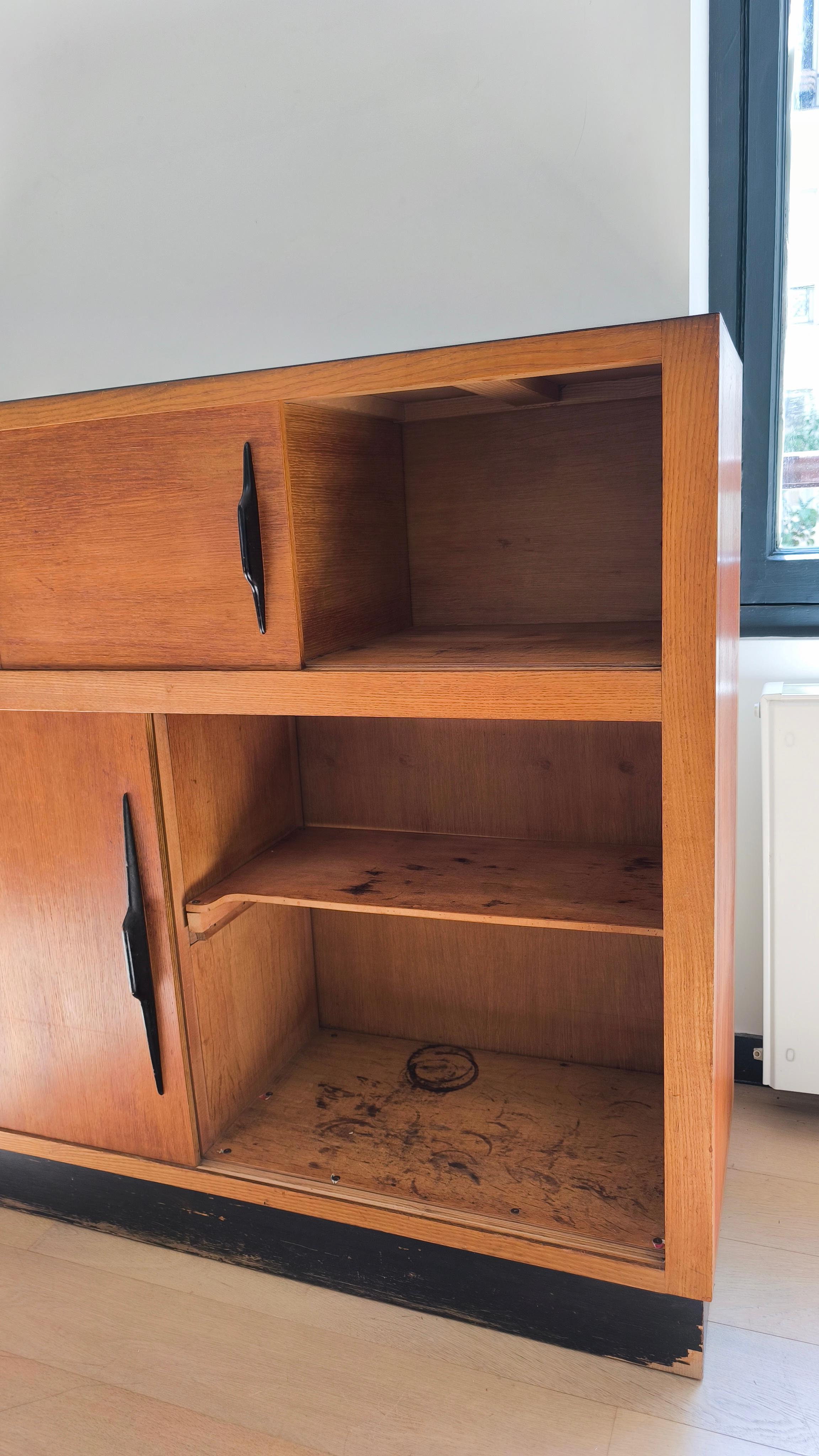 Cabinet 50s reminds Works of Charlotte Perriand, Le Corbusier, Jean Prouvé For Sale 9