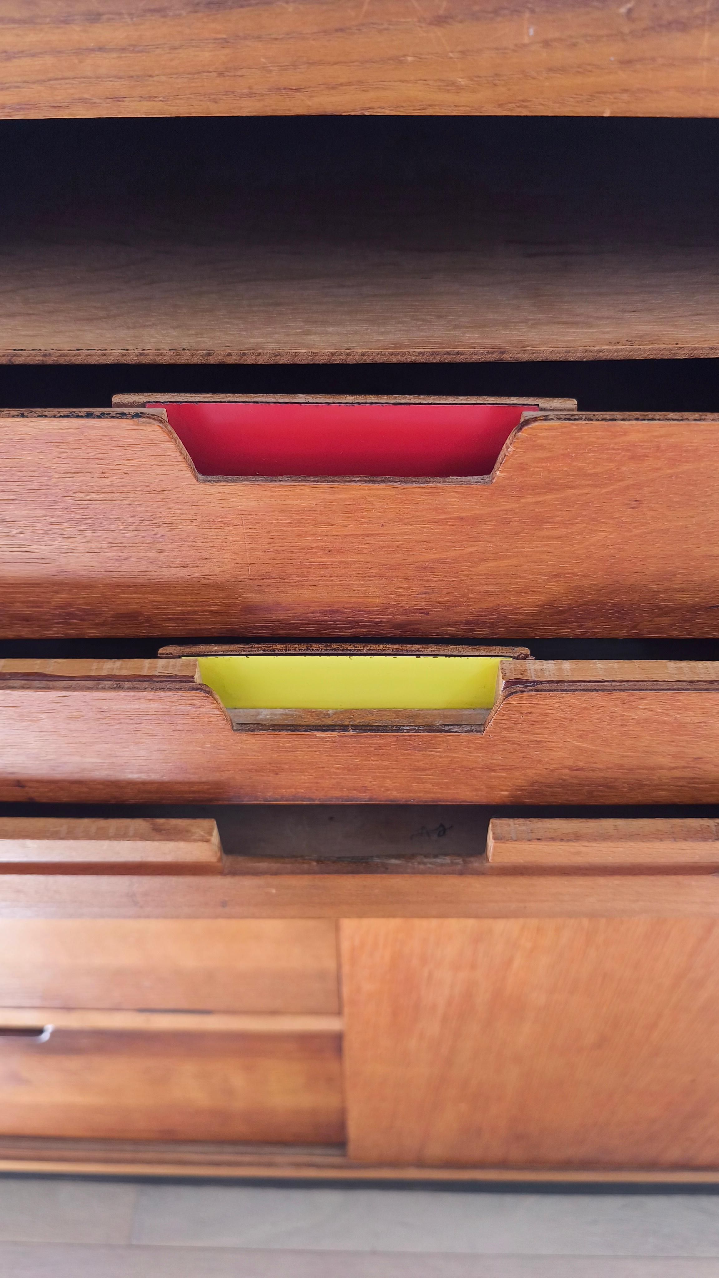 Cabinet 50s reminds Works of Charlotte Perriand, Le Corbusier, Jean Prouvé In Good Condition For Sale In Paris, FR