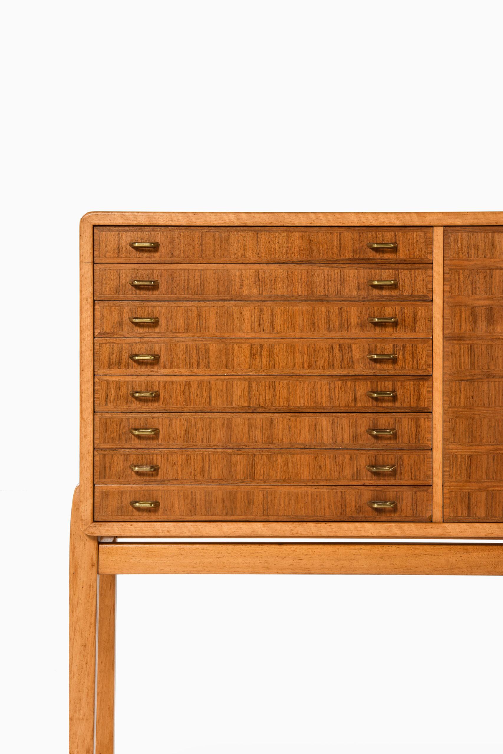 Rare freestanding cabinet attributed to Carl-Axel Acking. Produced in Sweden.