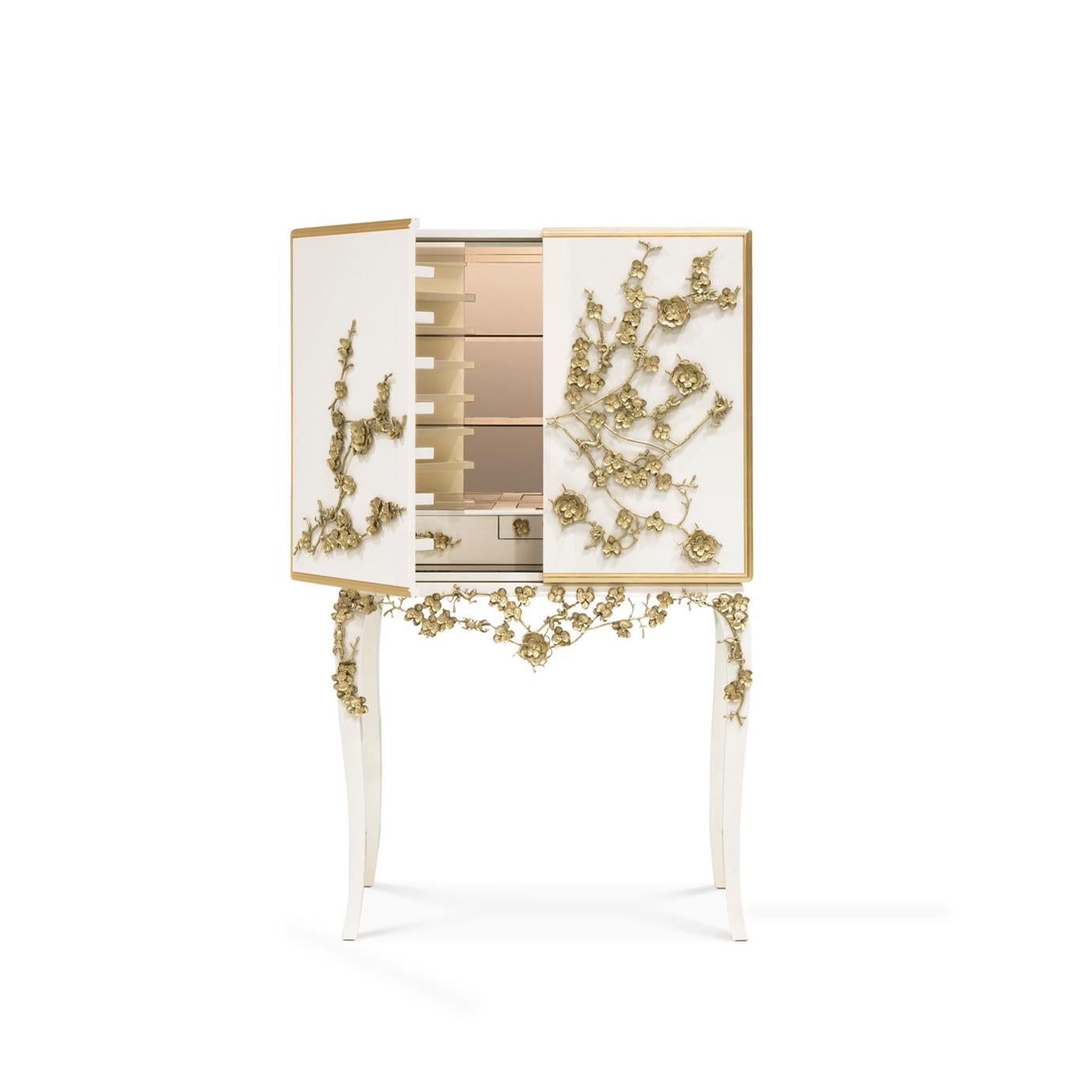 Europeo Cabinet-Bar con fiori in vendita