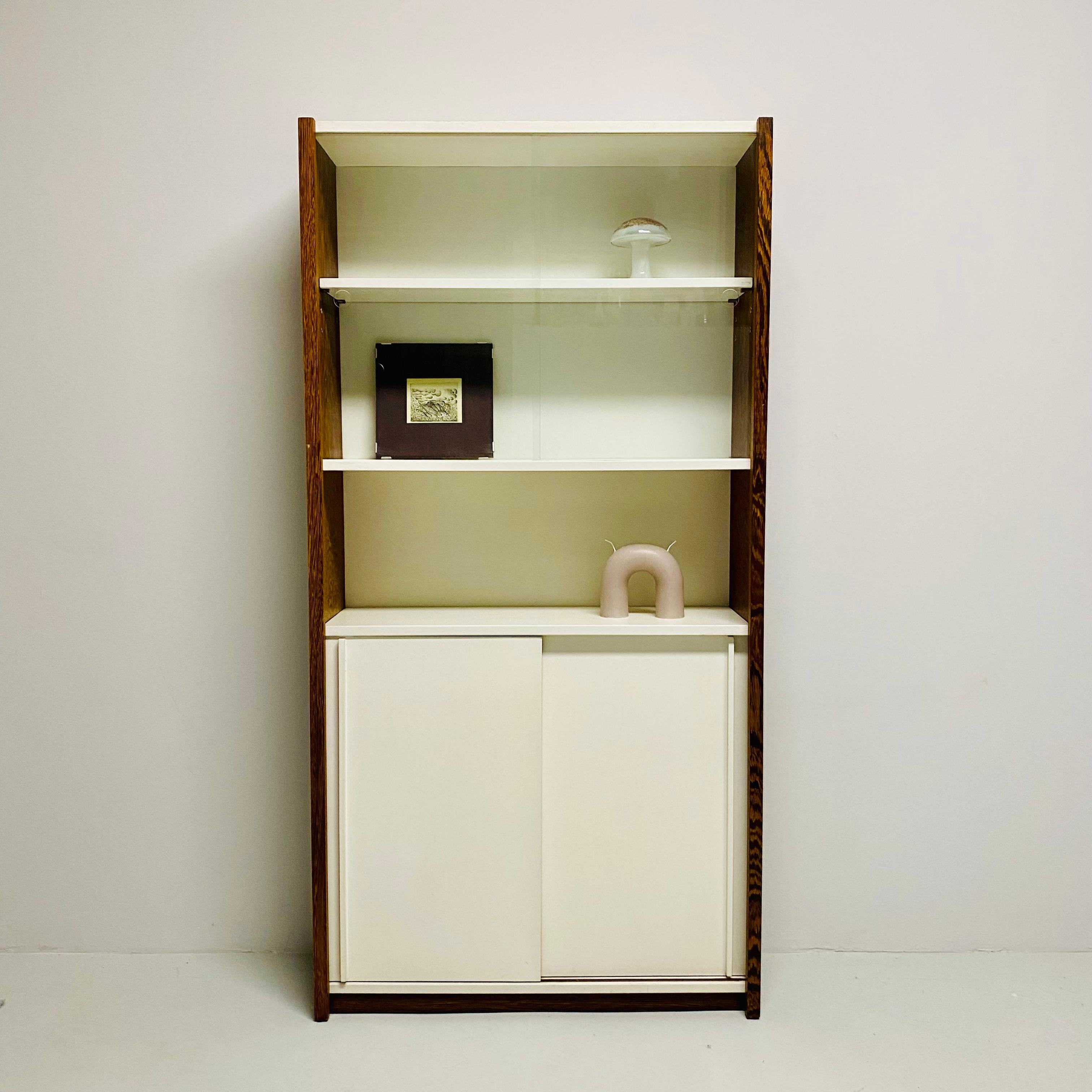 Very rare cabinet with sliding doors from the ''Borculo'' series.

The ''Borculo'' is a series of cabinets that was designed by Marting Visser for 't Spectrum. The first designs of these series are from 1957. The collection of 1964 was designed in