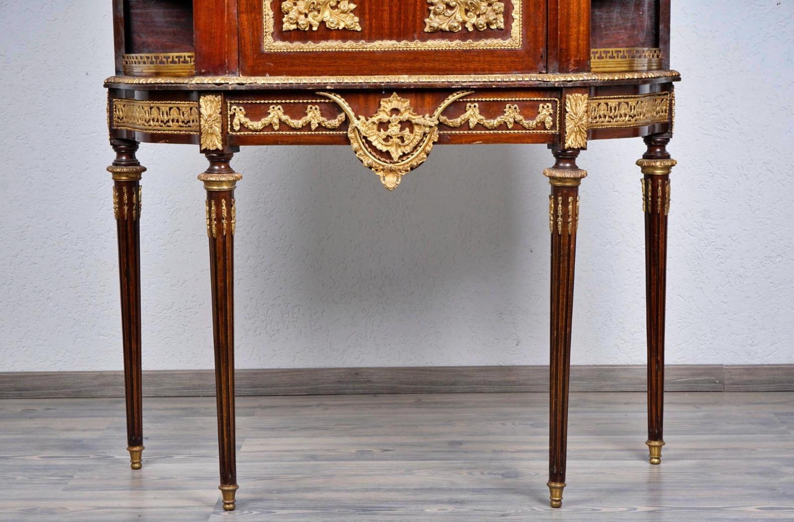 Cabinet / Buffet France 19th Century Napoleon III For Sale 2