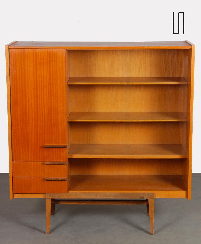 This storage is designed by Frantisek Mezulanik for the Czech publisher UP Zavody in the 1960s. This cabinet is composed of a cupboard part, two drawers and a shelf part. This piece of furniture is in a vintage condition.