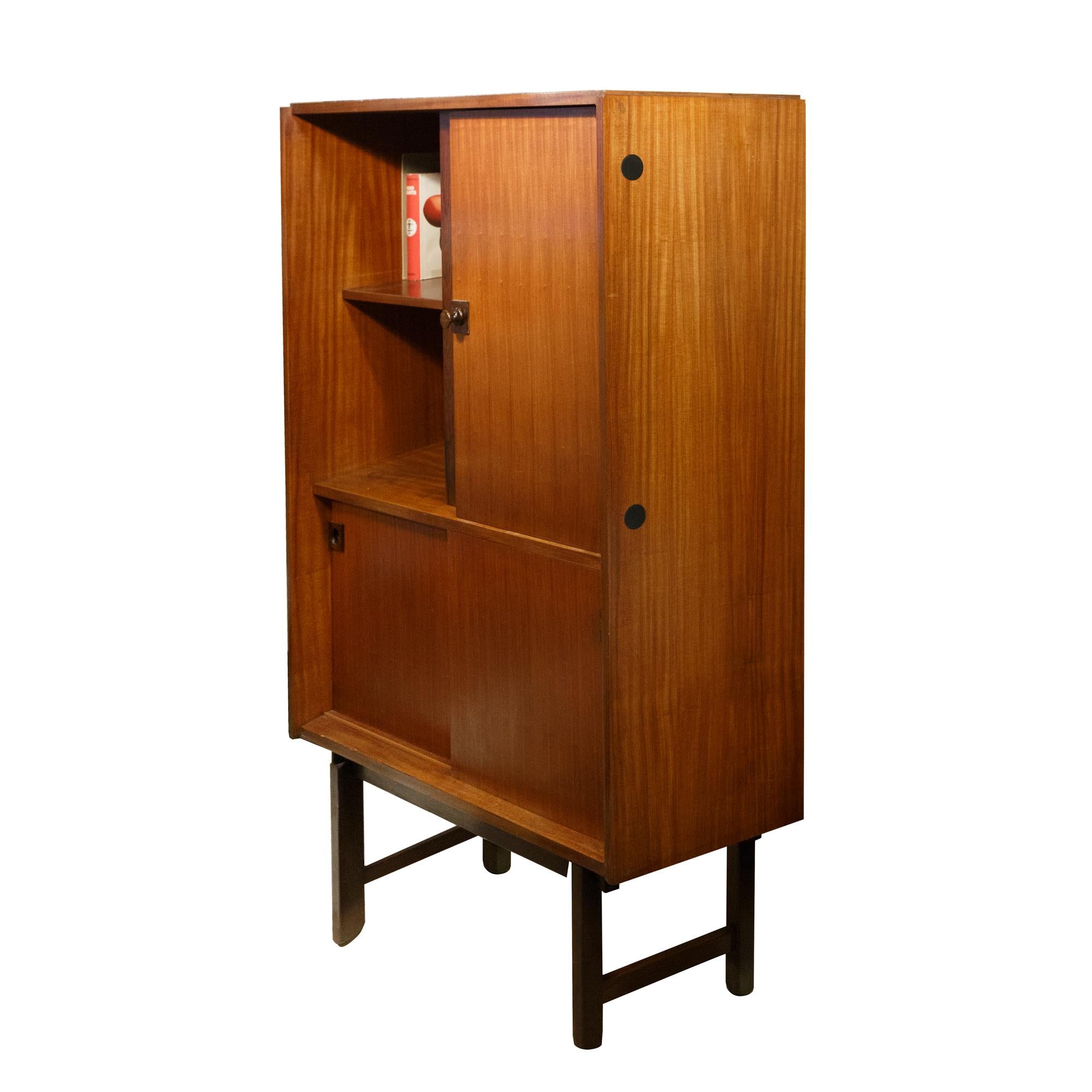 Mid-Century Modern Cabinet by Gianfranco Frattini from Mobili Cantu, Italy, 1960s