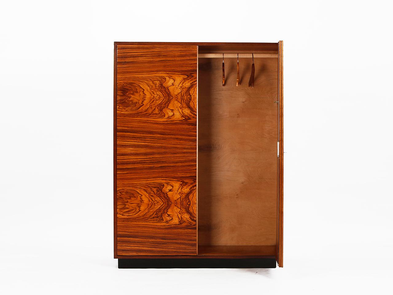 Art Deco Cabinet by Jindrich Halabala for UP Závody, 1930s