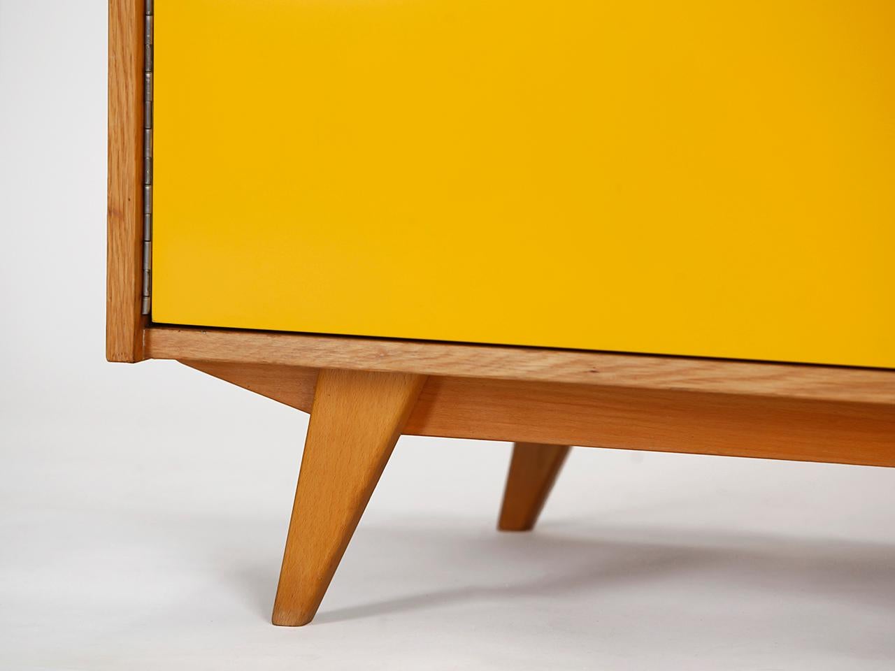 Cabinet by Jiri Jiroutek for Interier Praha, 1960s In Excellent Condition For Sale In Wien, AT
