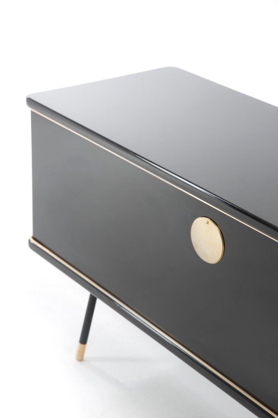 Polacco Cabinet CMM di Magdalena Tekieli in vendita