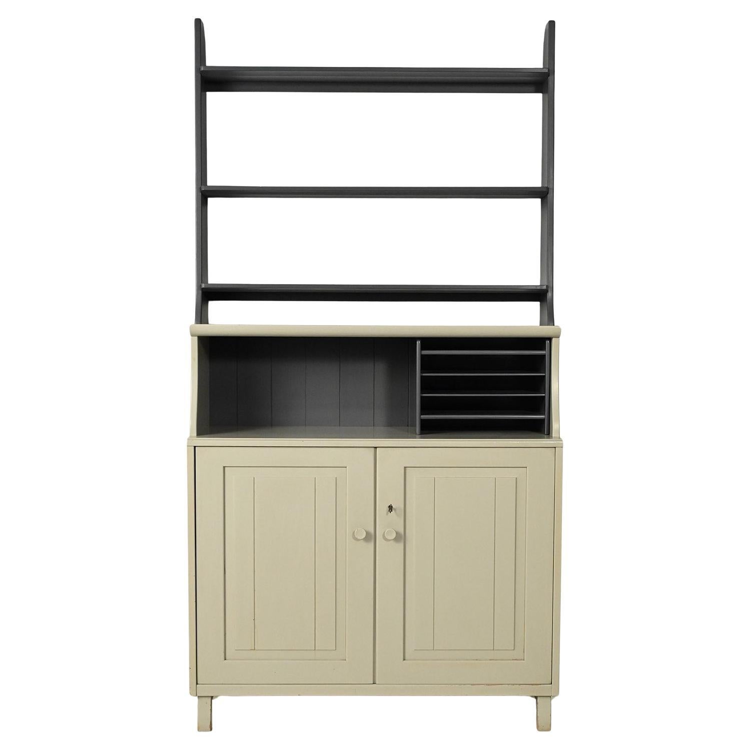 Mobile con ripiani a vista "Visingsö" di Carl Malmsten per Svensk Fur, anni
50