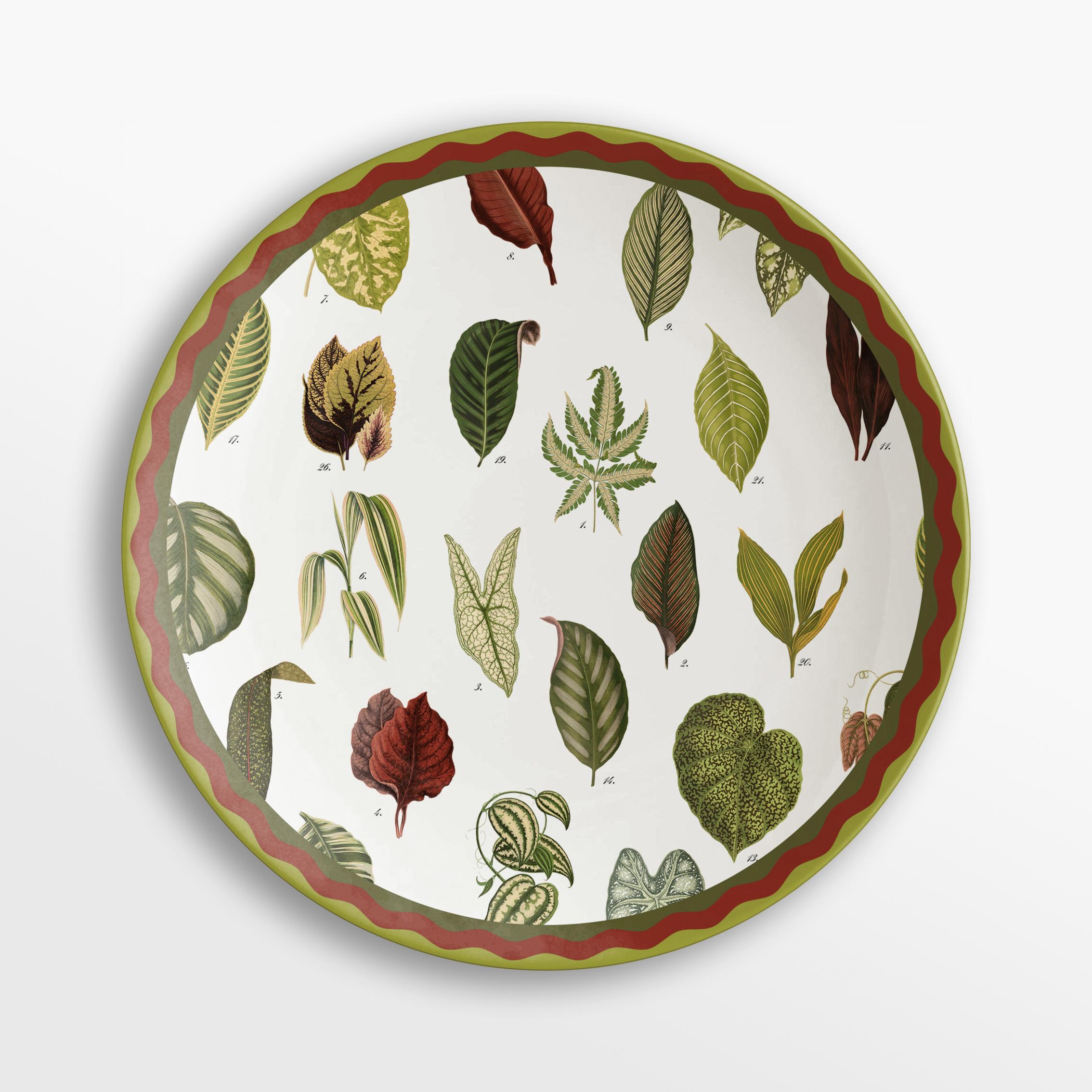 Cabinet de curiosités six assiettes à dîner en porcelaine décorée contemporaine Neuf - En vente à Milano, Lombardia