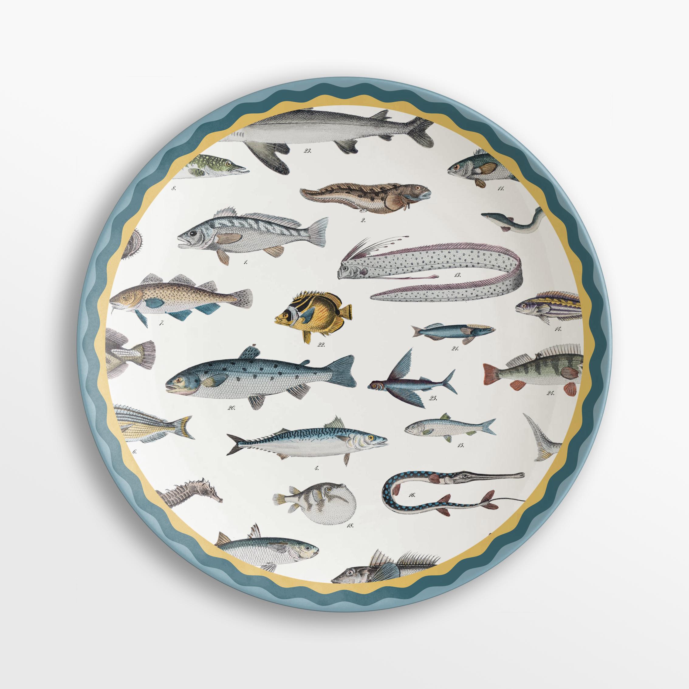 Cabinet de Curiosités, Six Contemporary Decorated Porcelain Dinner Plates For Sale 1