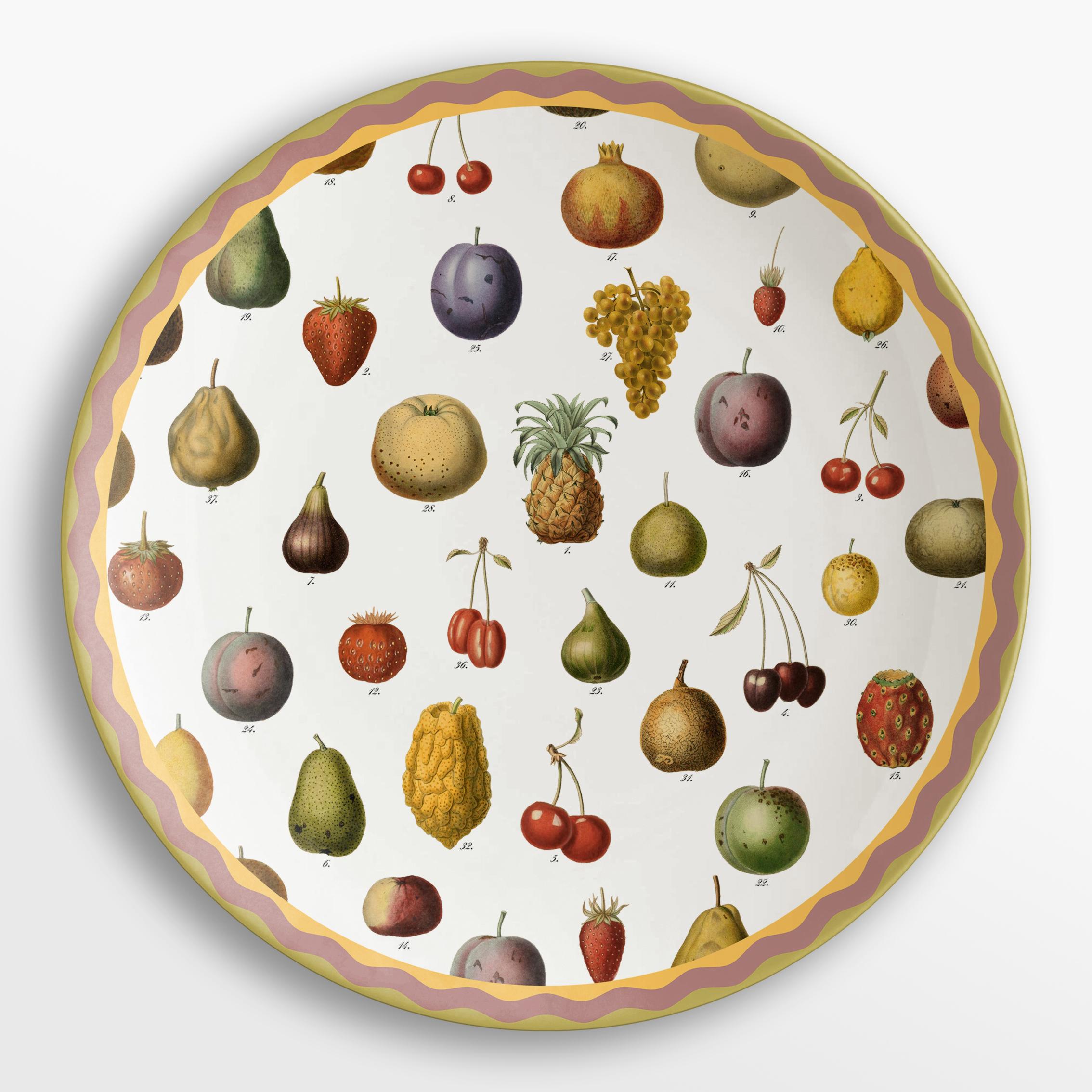 italien Meuble de rangement de curiosités, six plateaux en porcelaine décorés contemporains en vente