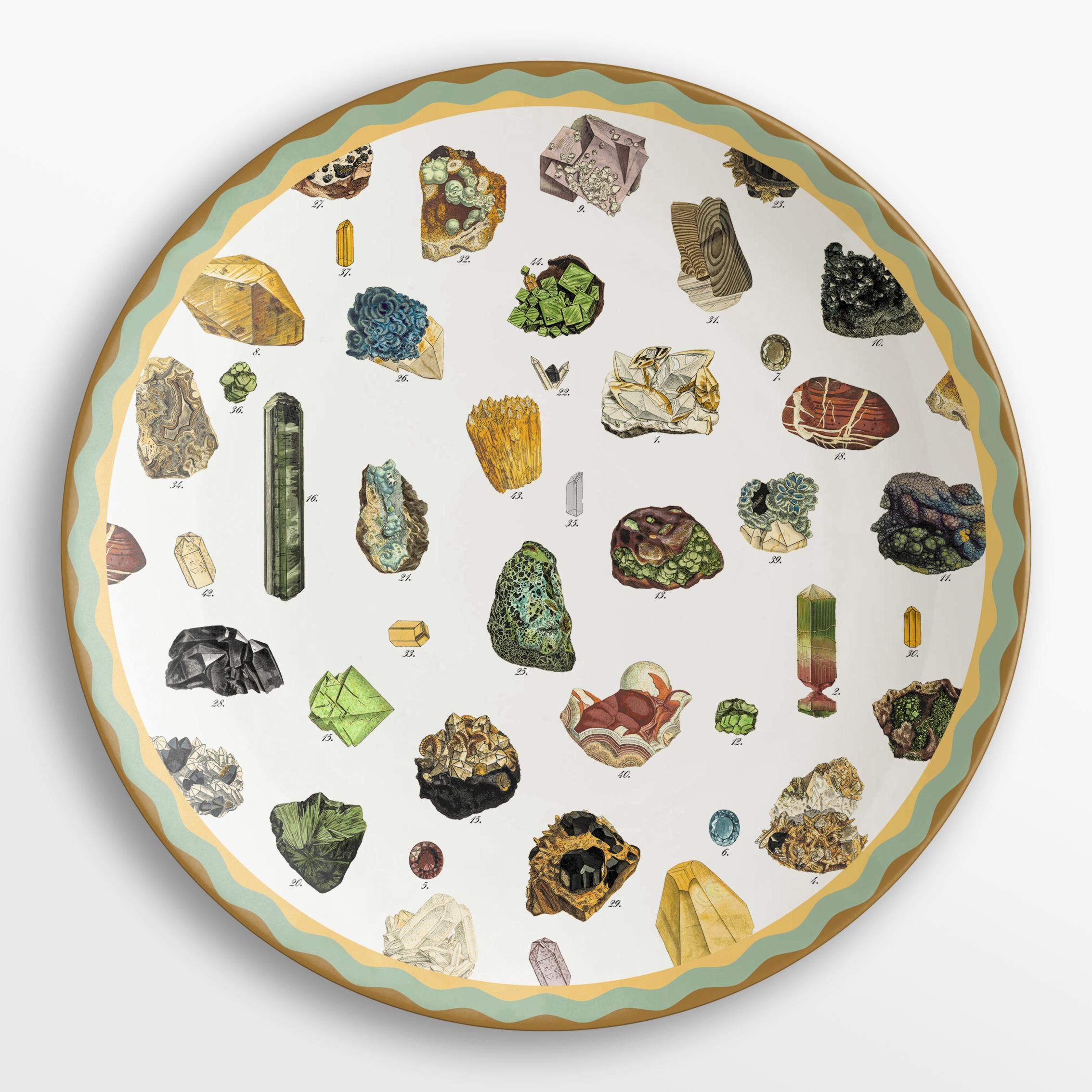 Cabinet de Curiosités, Six Contemporary Decorated Porcelain Platters For Sale 3