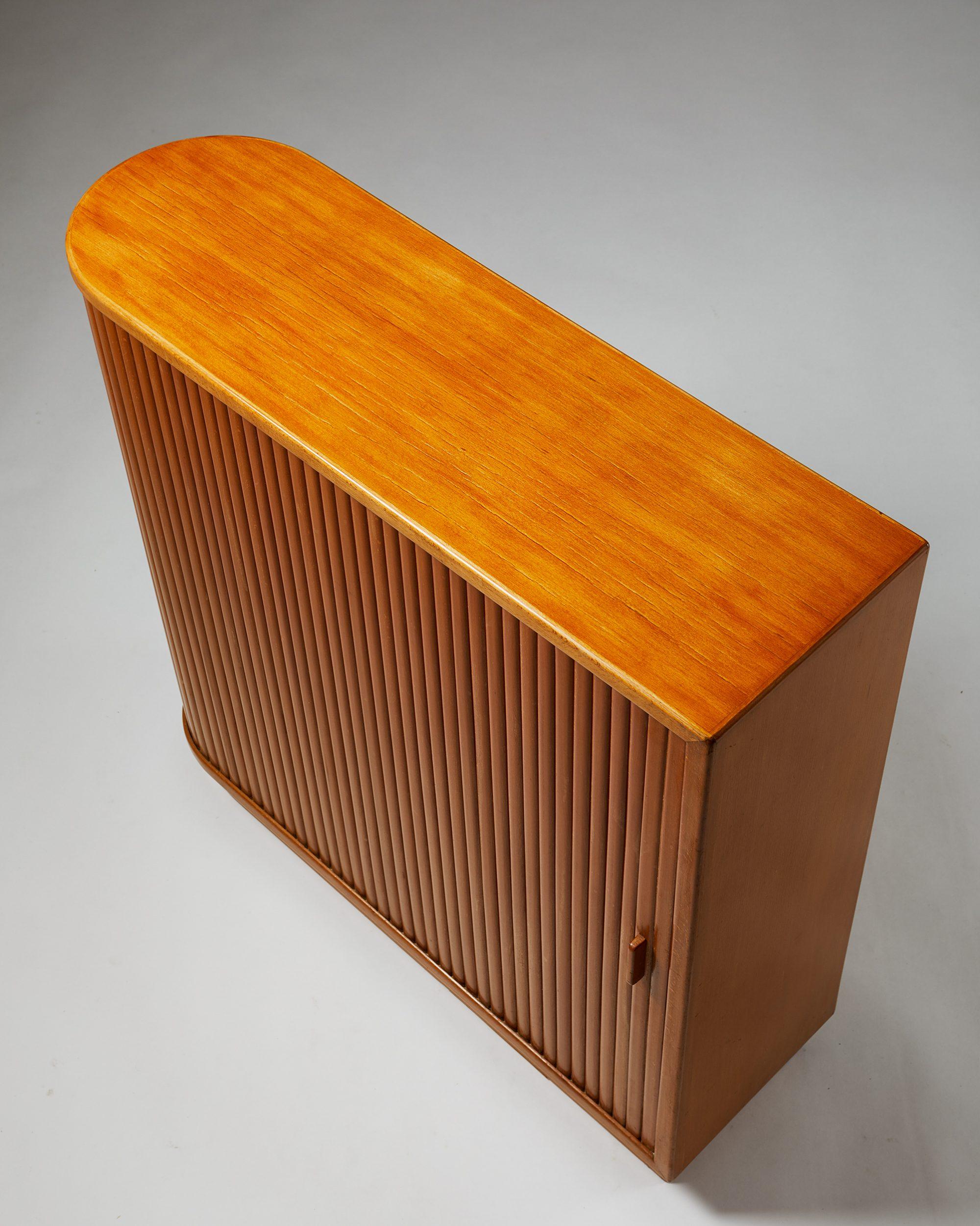Cabinet Designed by Tove and Edvard Kindt-Larsen for Gustav Bertelsen, Denmark In Good Condition In Stockholm, SE