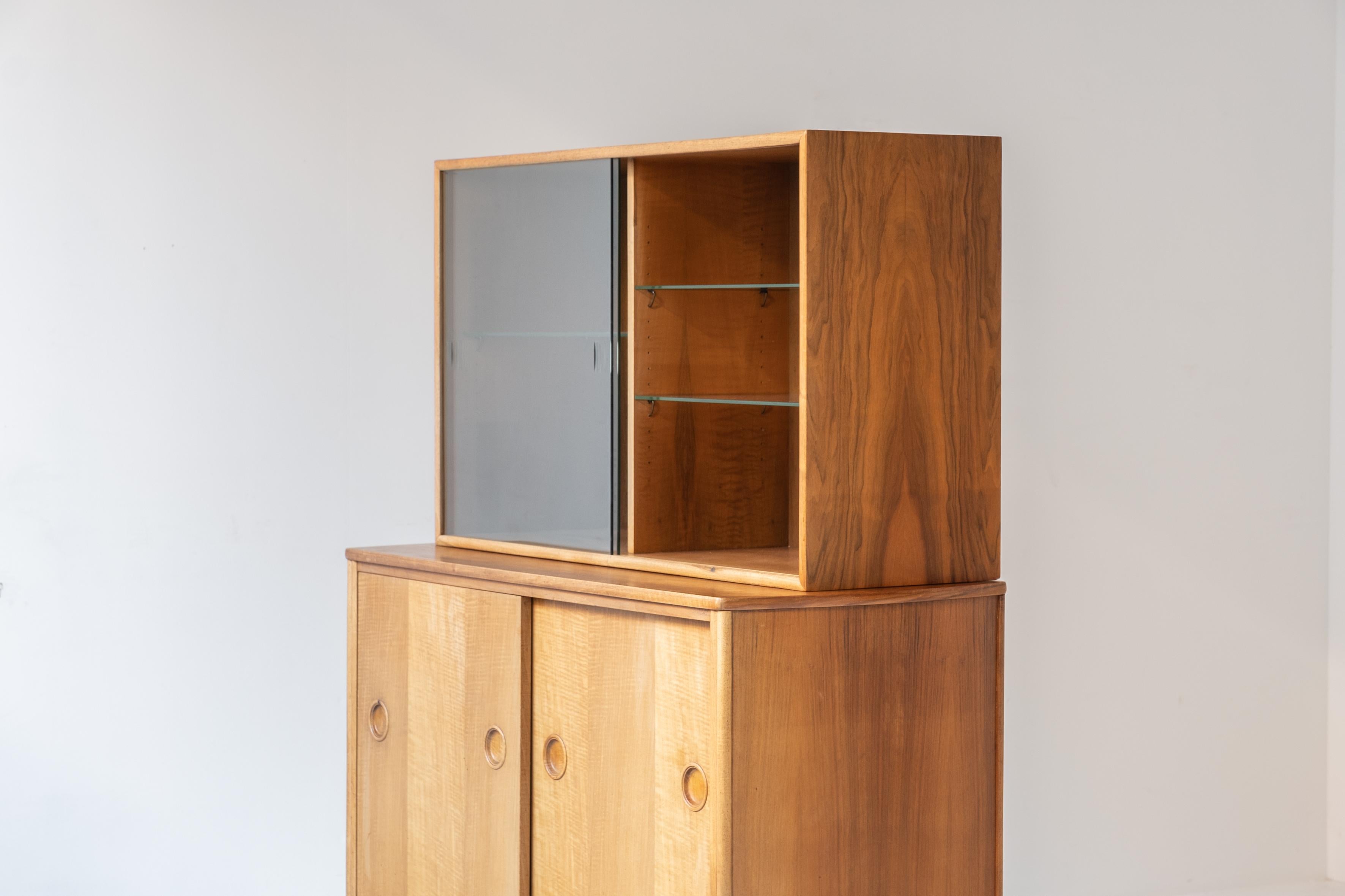 Cabinet designed by William Watting for Fristho Franeker, The Netherlands 1950’s 7