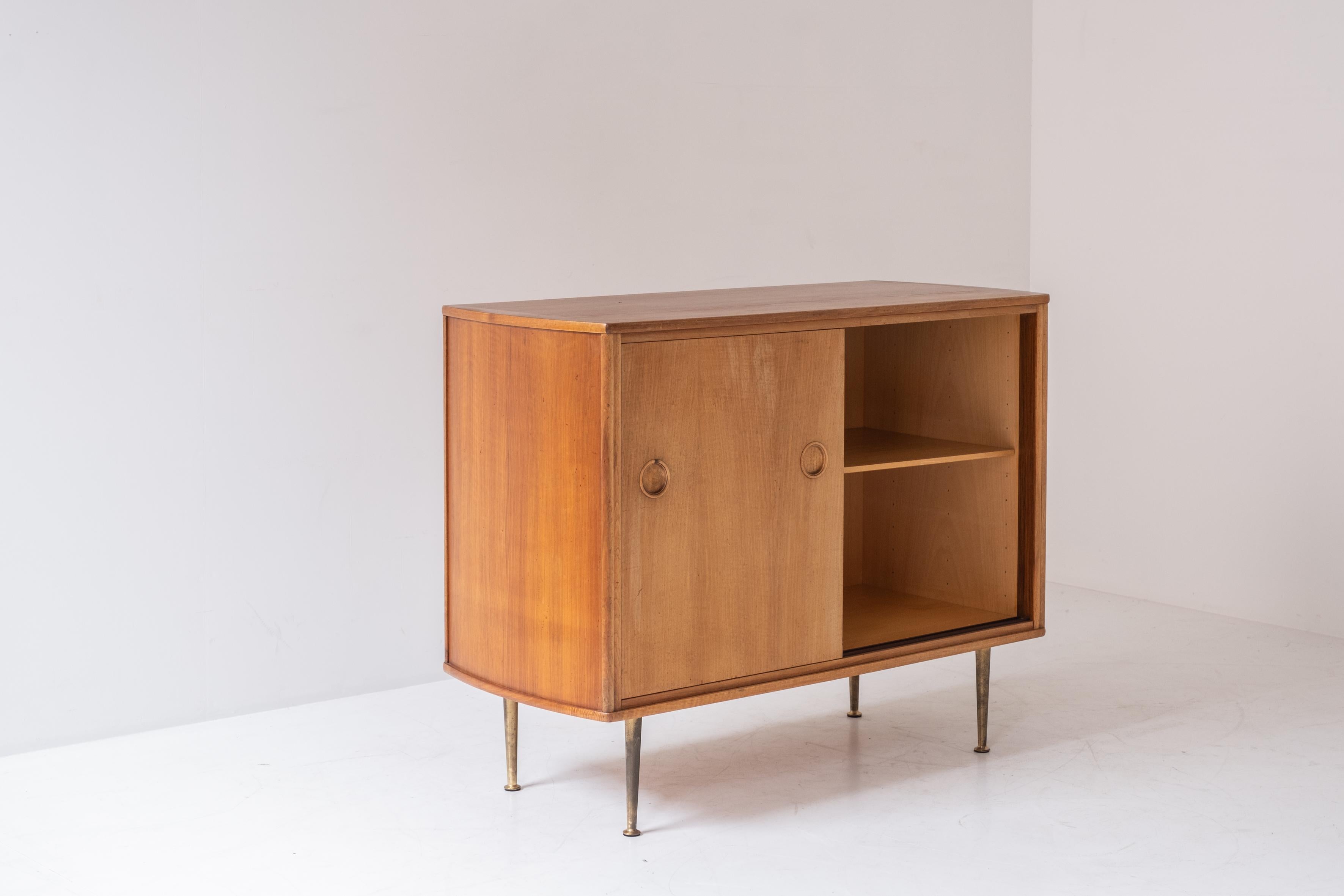 Cabinet designed by William Watting for Fristho Franeker, The Netherlands 1950’s In Good Condition In Antwerp, BE