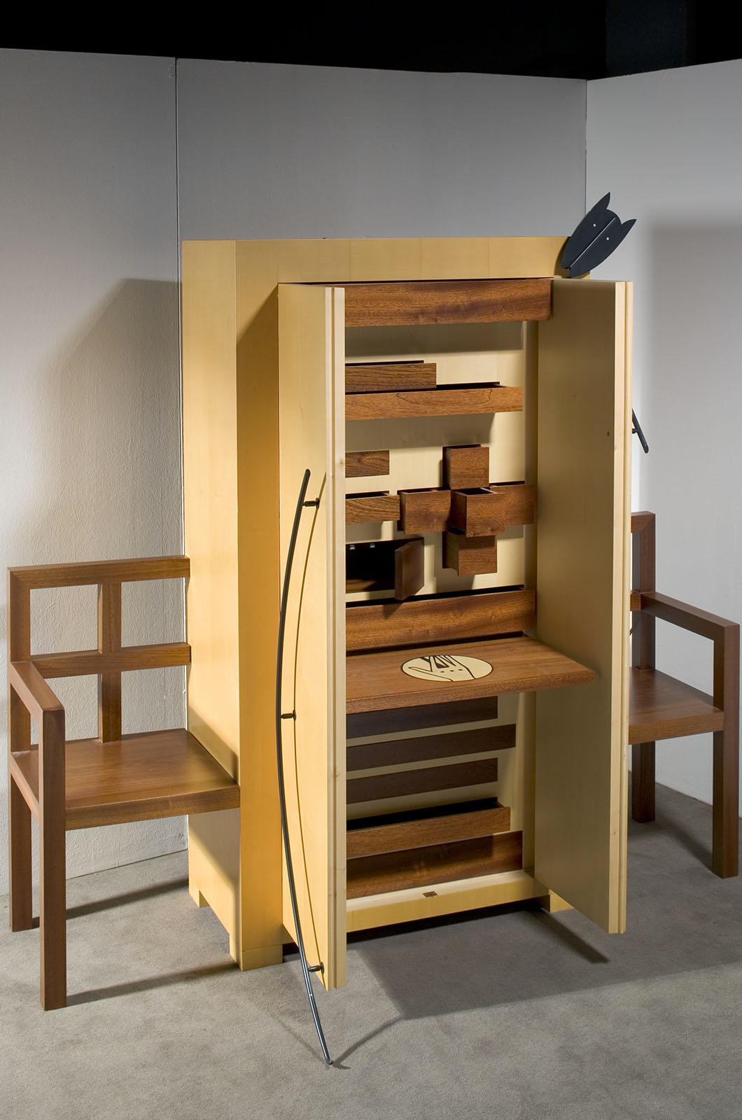 Late 20th Century Cabinet Ficcanaso di Mimmo Paladino per Meta Memphis Milano in vendita