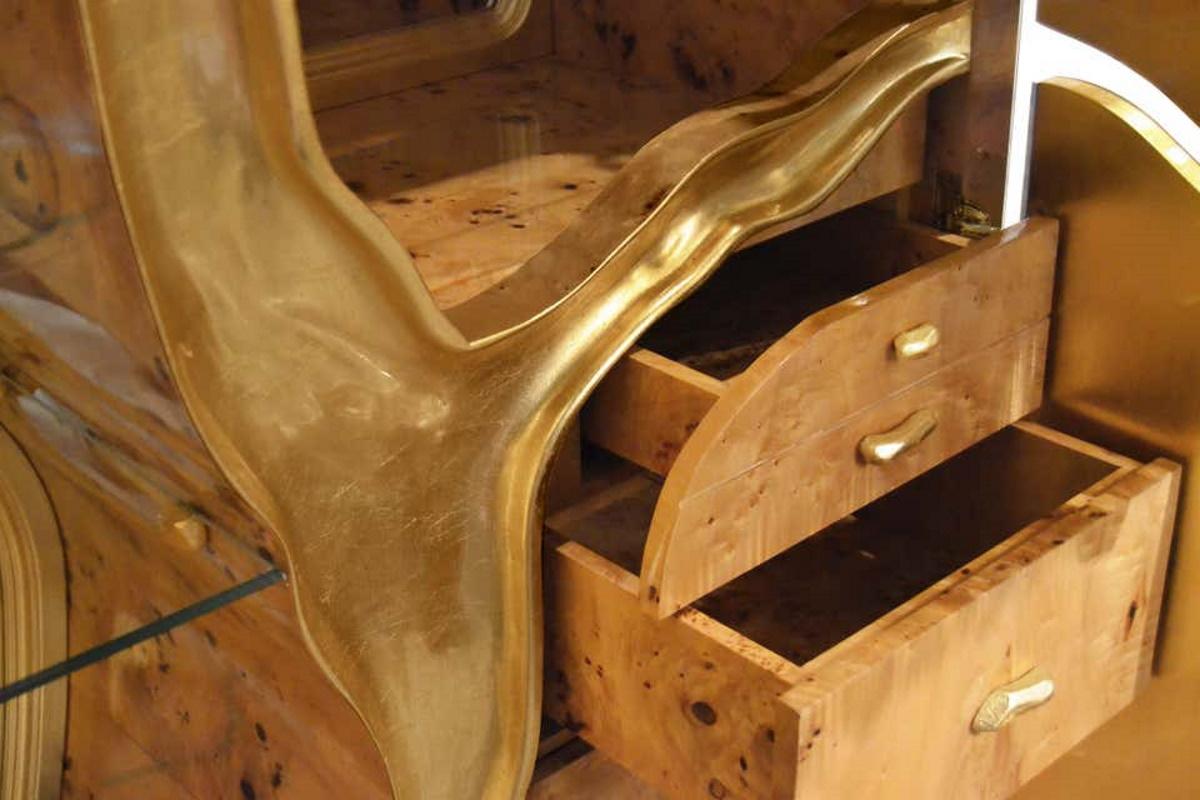 Legno Mobile fatto a mano in vendita