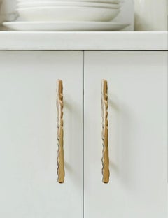 Cabinet Handle - RM7 - Calliope by Bronzamo