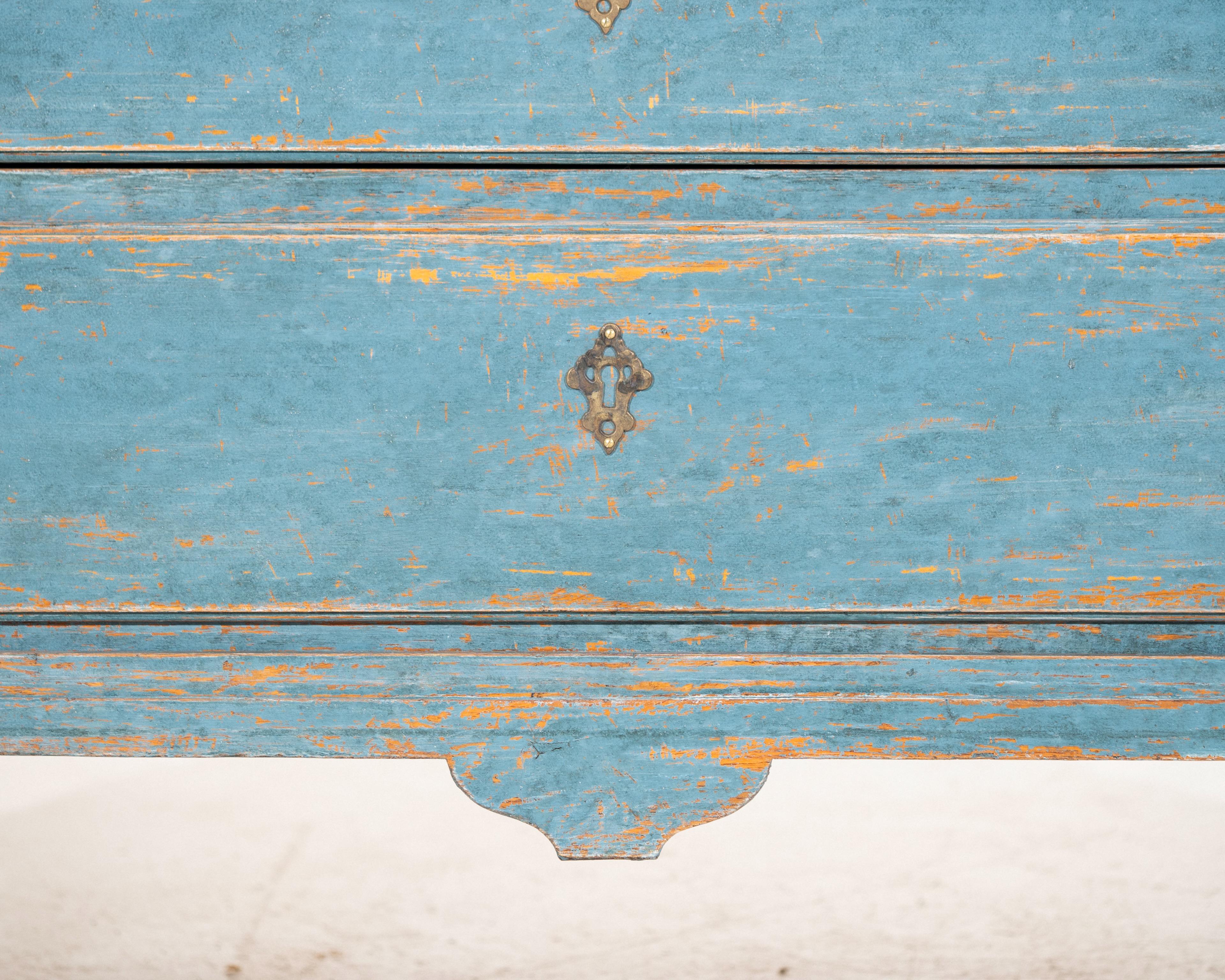 Cabinet in a beautiful bluish colour with many carvings, circa 100 years old. For Sale 1