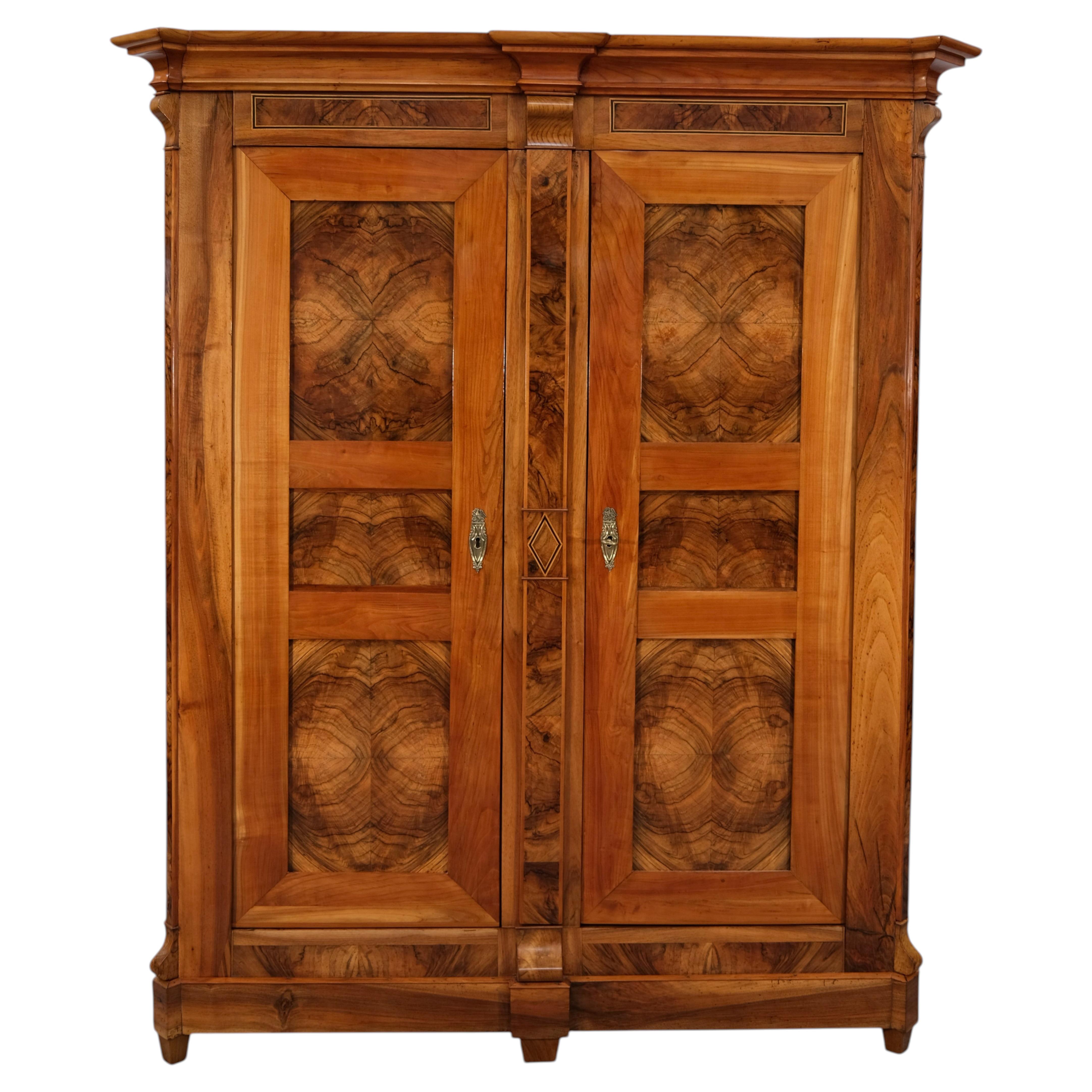 Cabinet in Cherrywood and Walnut, Louis-Quinze XV France circa 1750