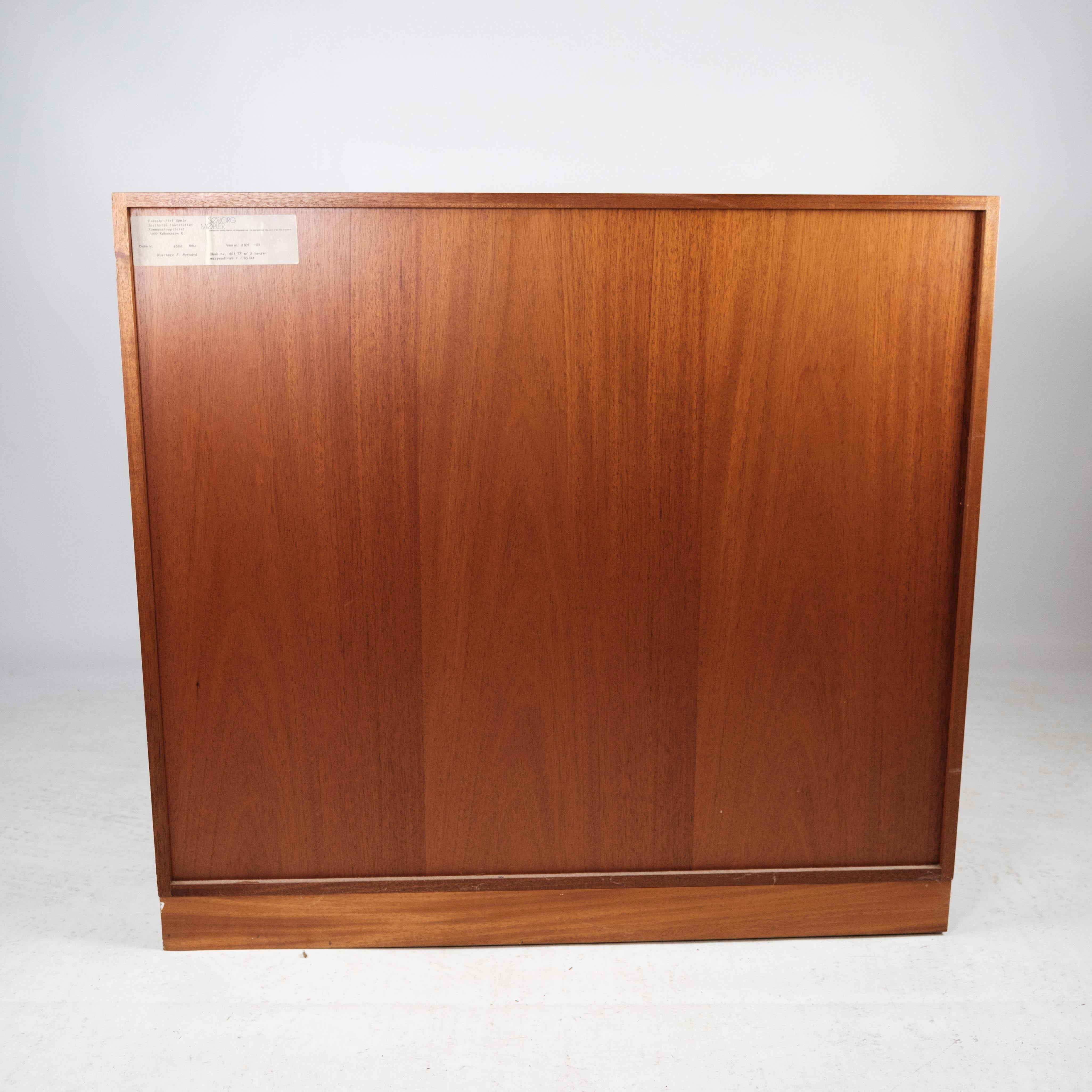 Cabinet in Light Mahogany of Danish Design by Søborg Furniture, 1960s For Sale 11