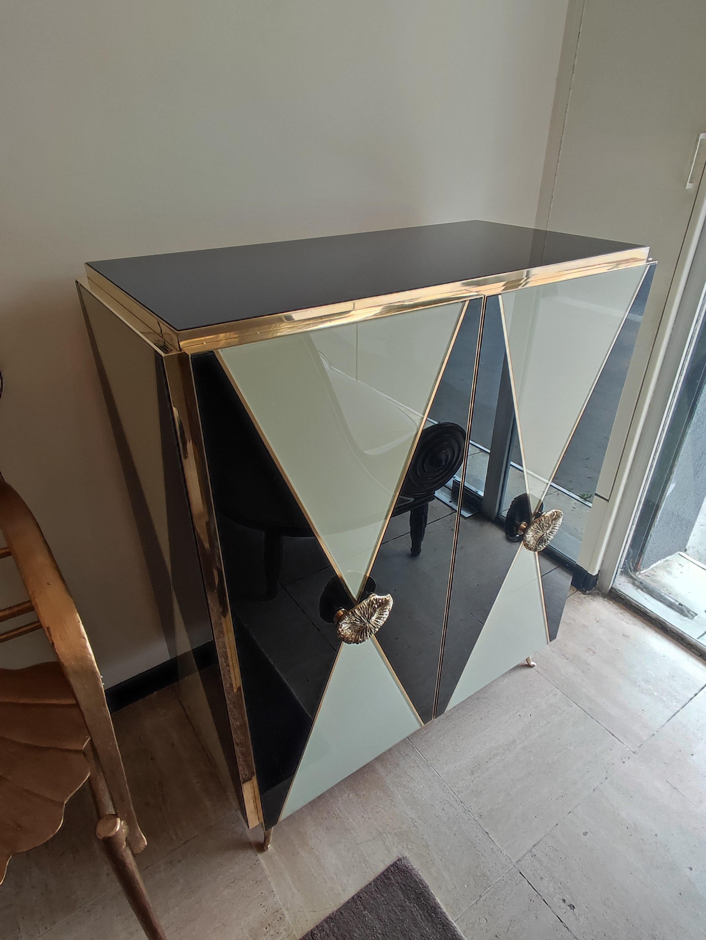 Cabinet in Mirror and Brass For Sale 6