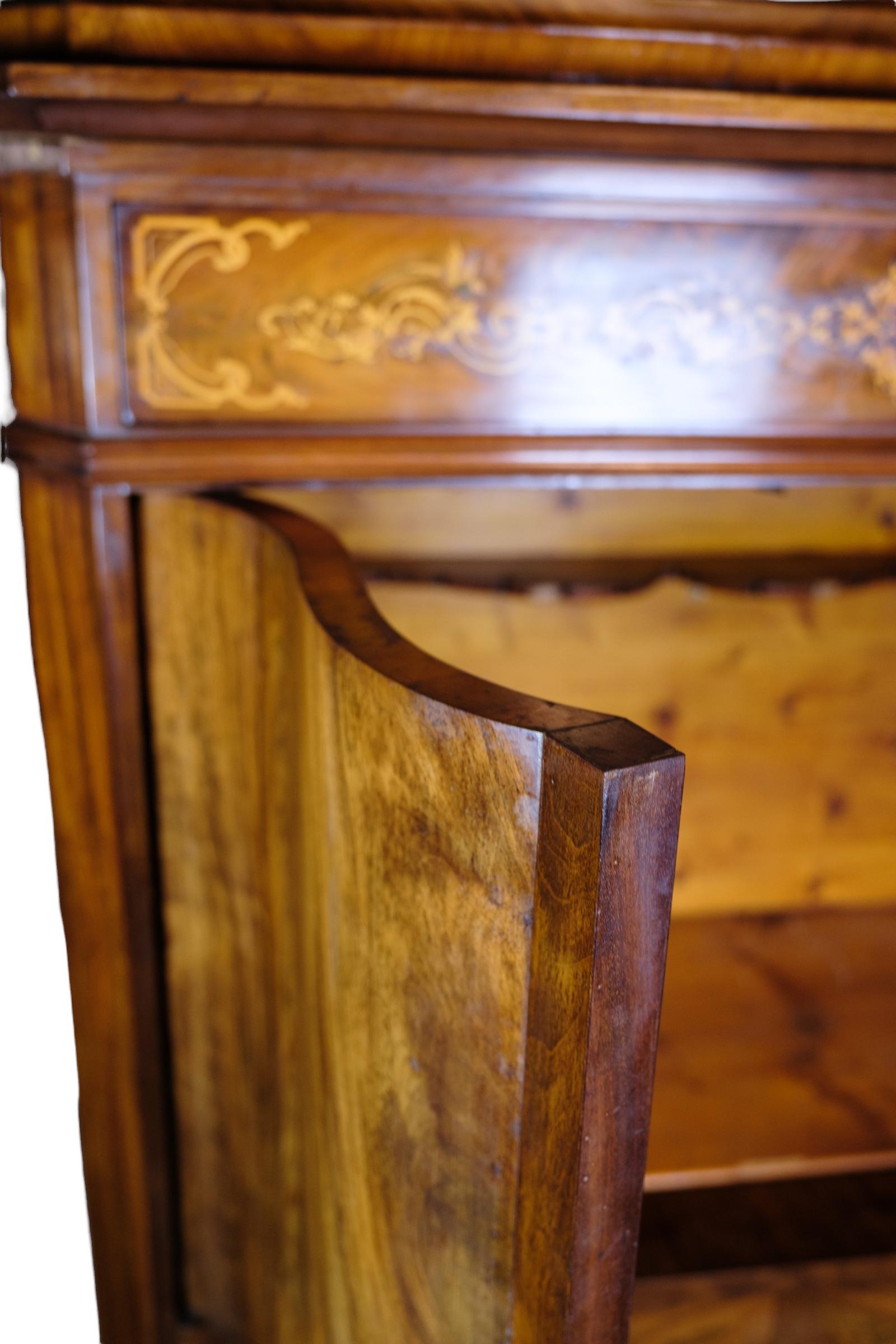 Cabinet in Polished Mahogany and Walnut with Intarsia from the 1880 For Sale 2