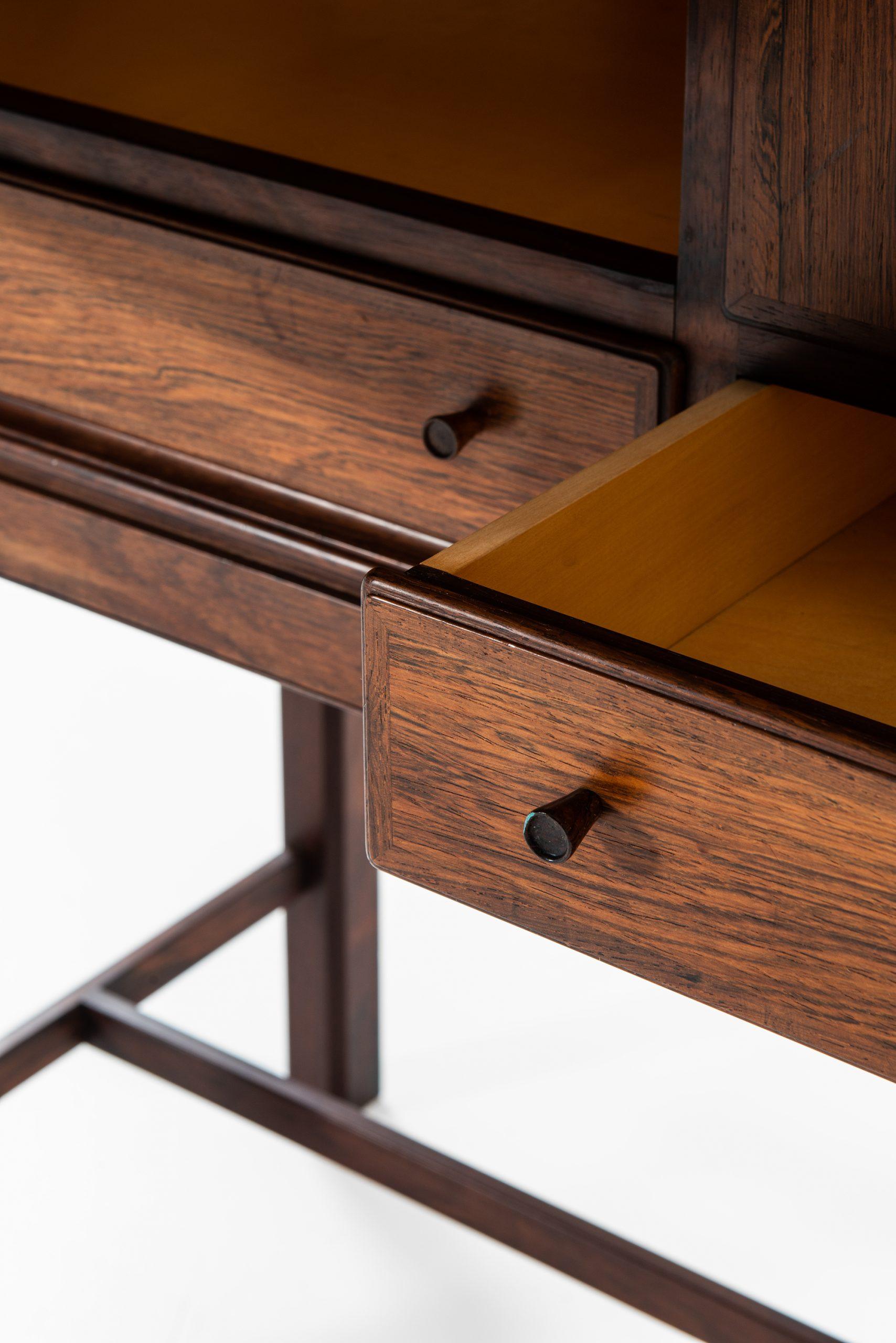 Cabinet in Rosewood Produced in Denmark 3
