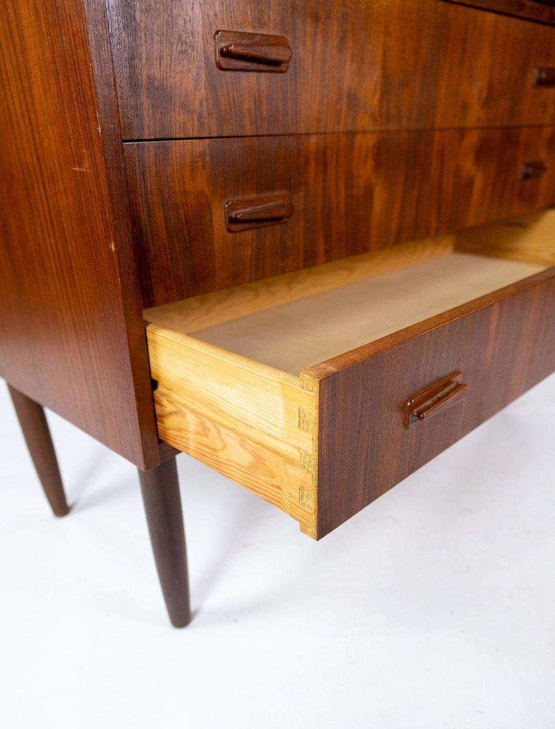 Mid-Century Modern Secretary in Teak wood of Danish Design from the 1960s In Good Condition For Sale In Lejre, DK