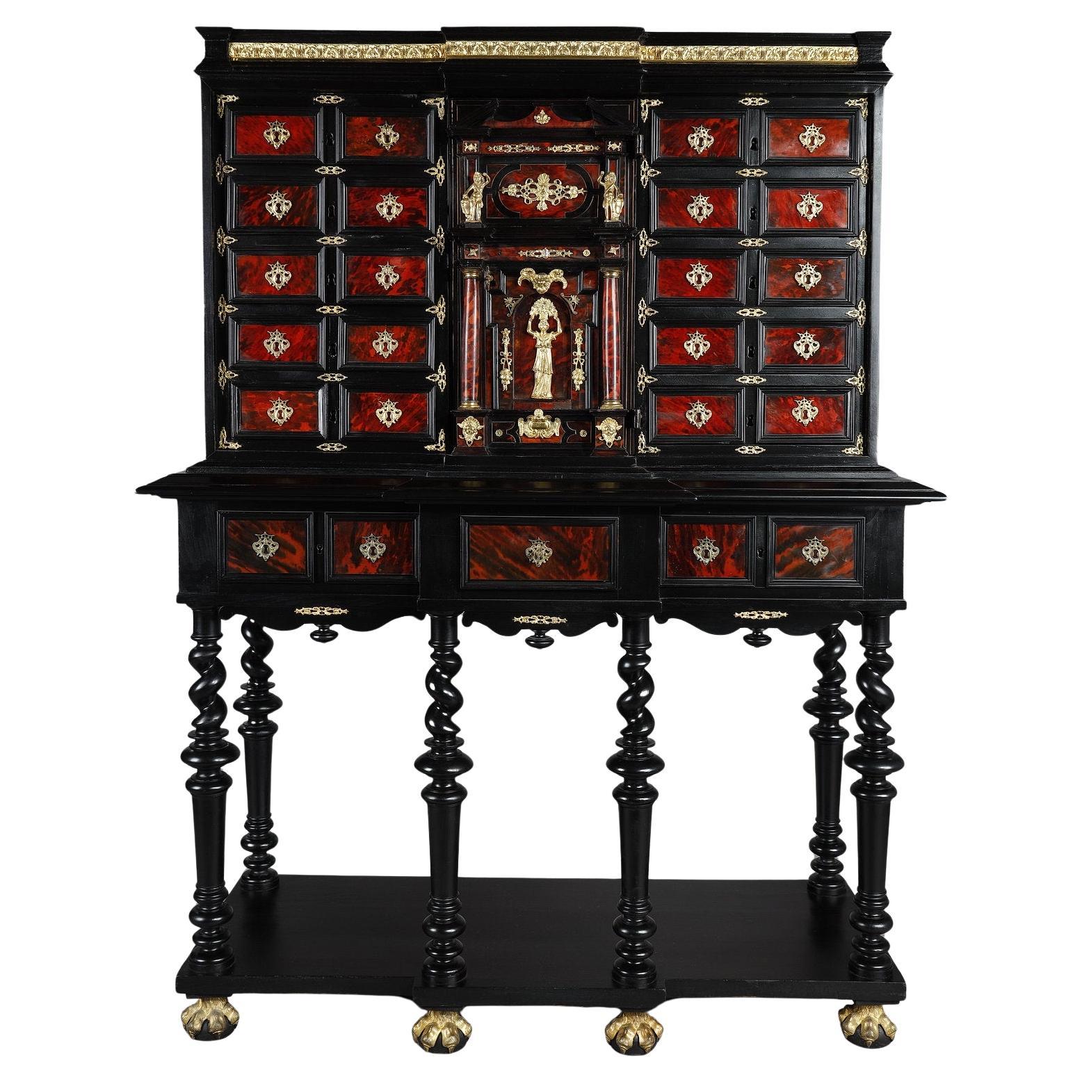 Cabinet in the of 17th century Flemish cabinets For Sale