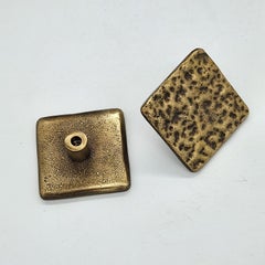 Square solid brass cabinet knob with hammered surface 5 x 5 cm