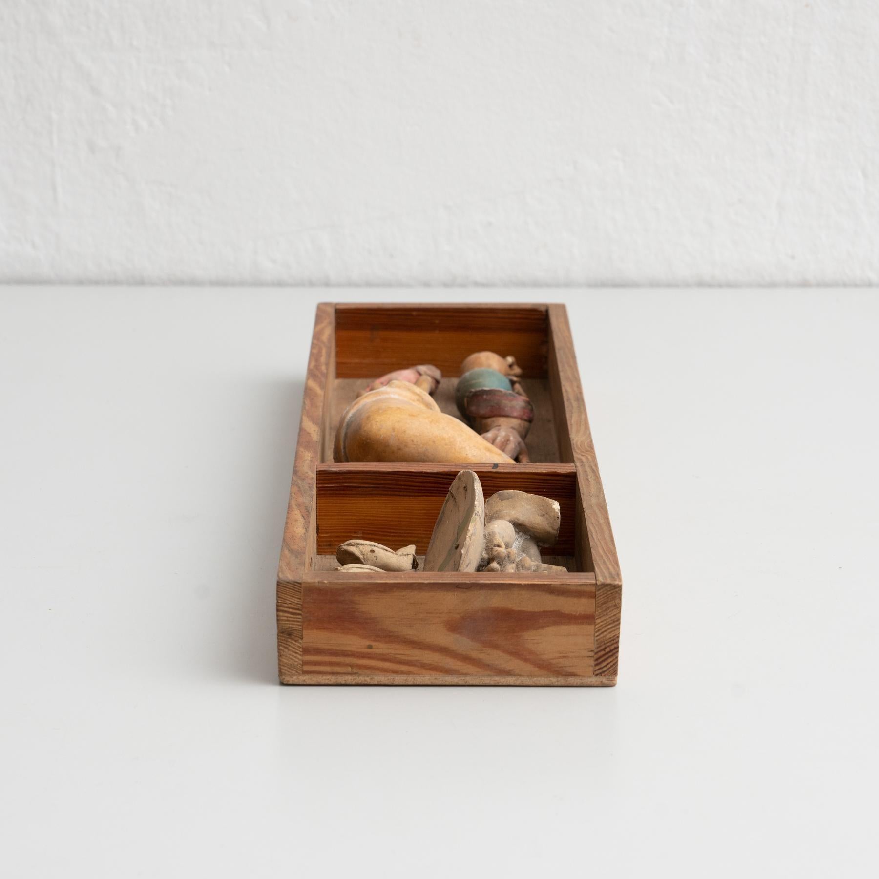 Cabinet de curiosités Tiroir Sculpture d'art, circa 1950 en vente 4