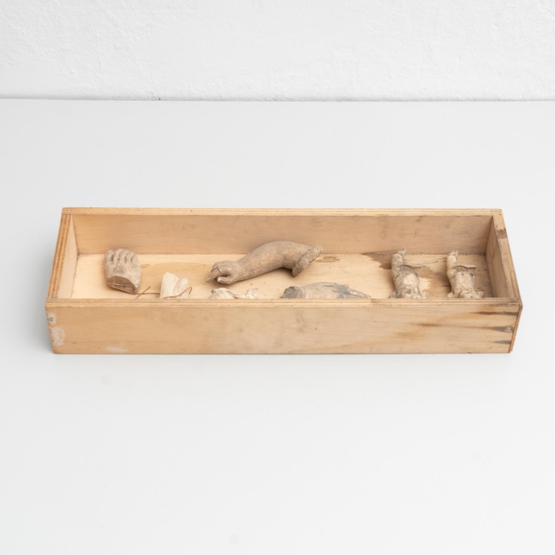 Cabinet de curiosités Tiroir Sculpture d'art, circa 1950 en vente 6