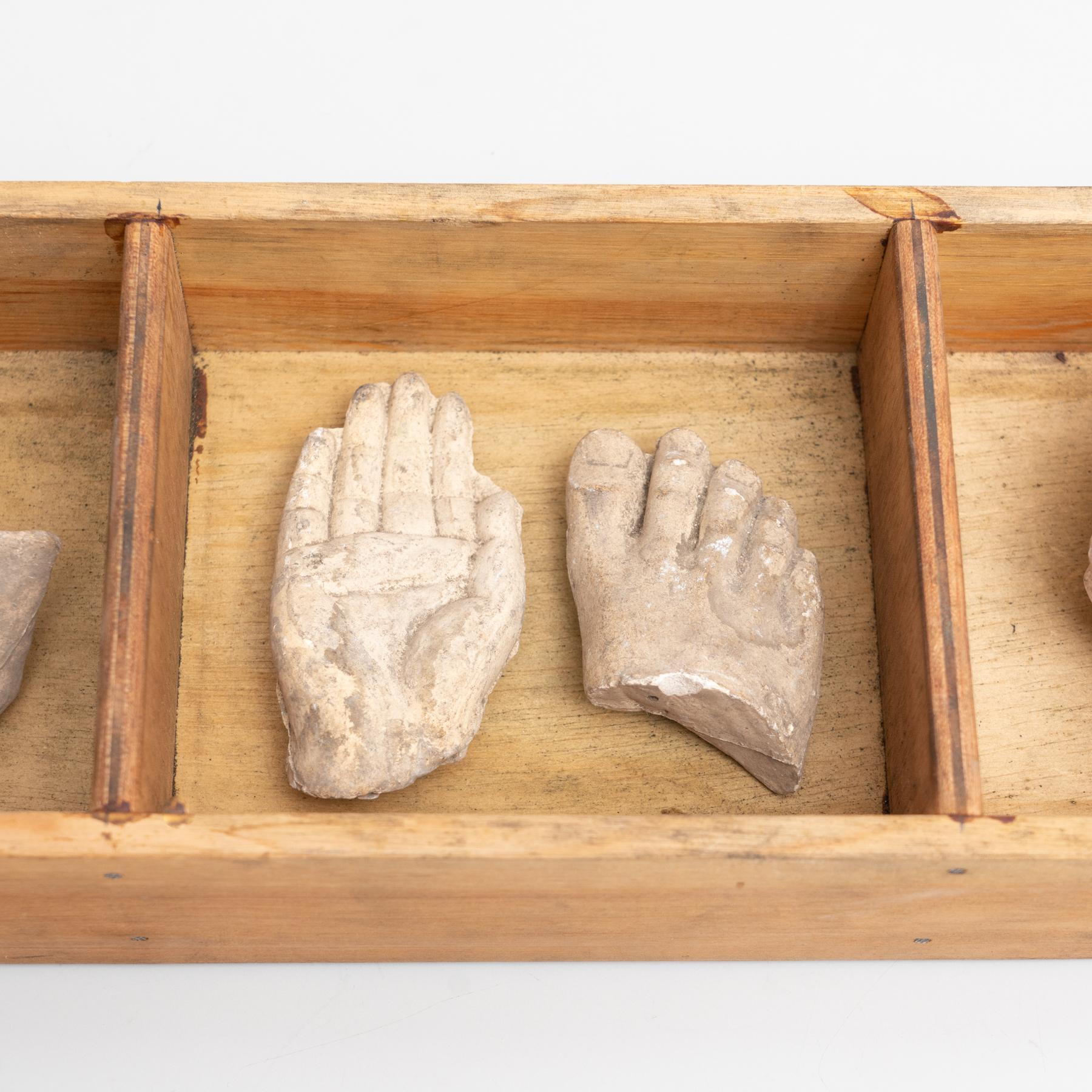 Cabinet de curiosités Tiroir Sculpture d'art, circa 1950 Bon état - En vente à Barcelona, ES