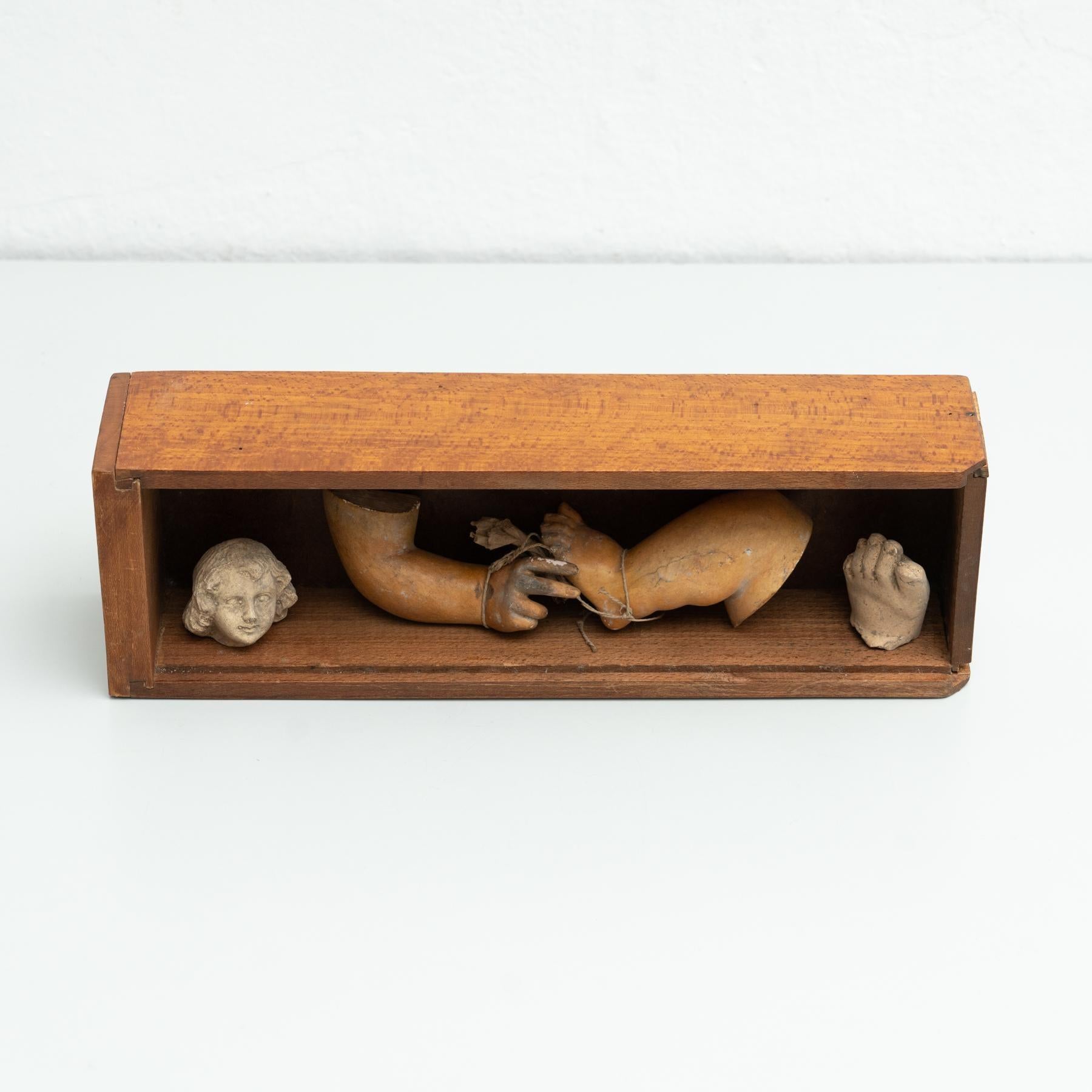 Cabinet of Curiosities Sculptural Artwork, circa 1950 In Good Condition For Sale In Barcelona, ES